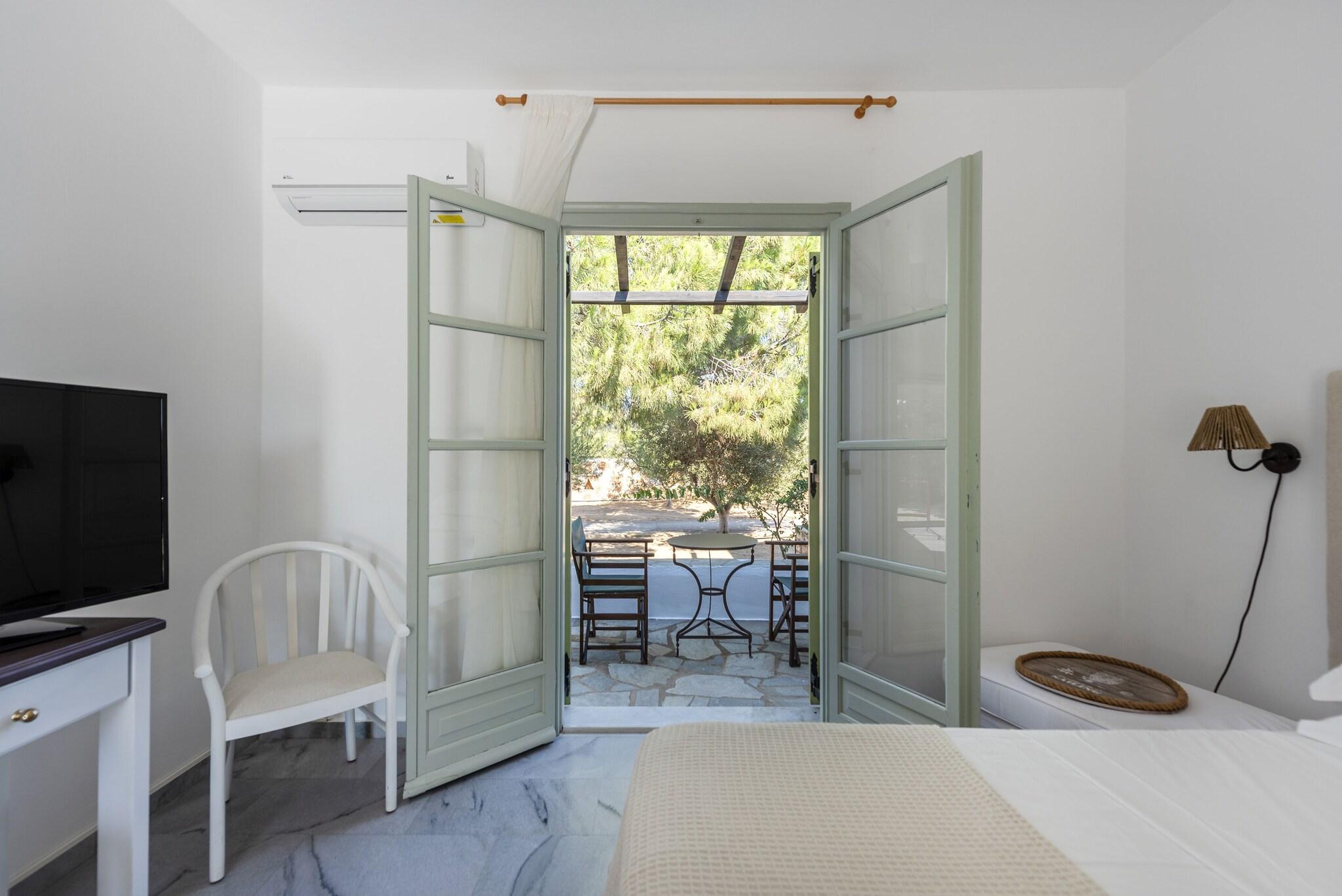 Double Connecting Room