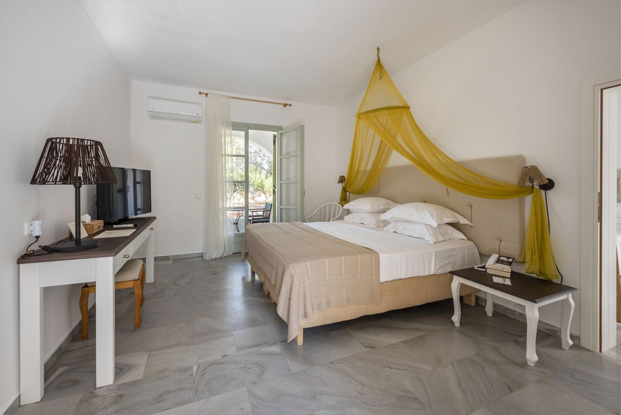 Double Connecting Room