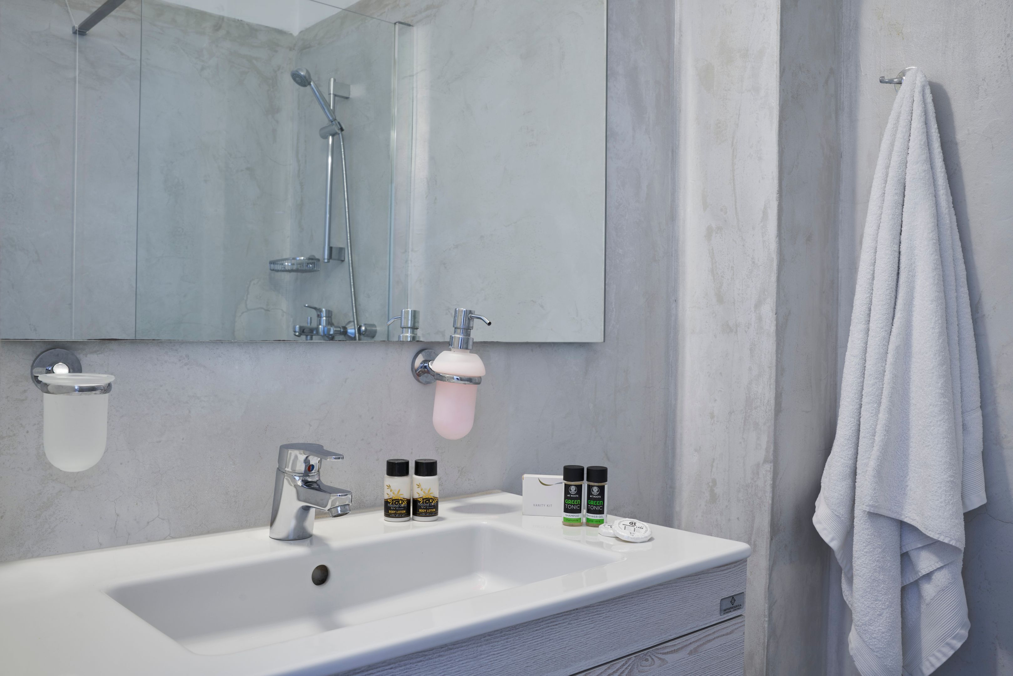 Double or Twin Standard