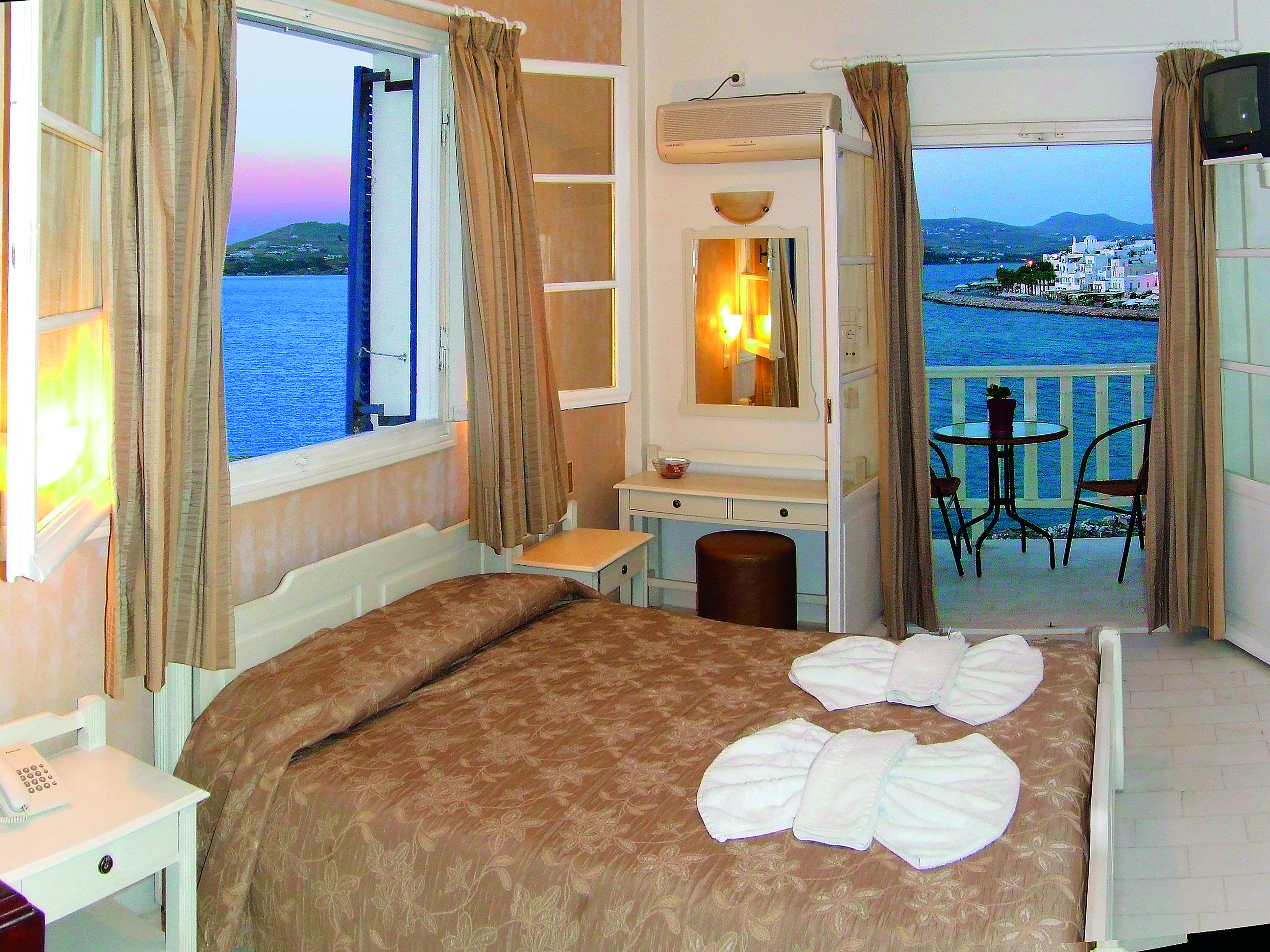 Double or Twin Superior Sea View