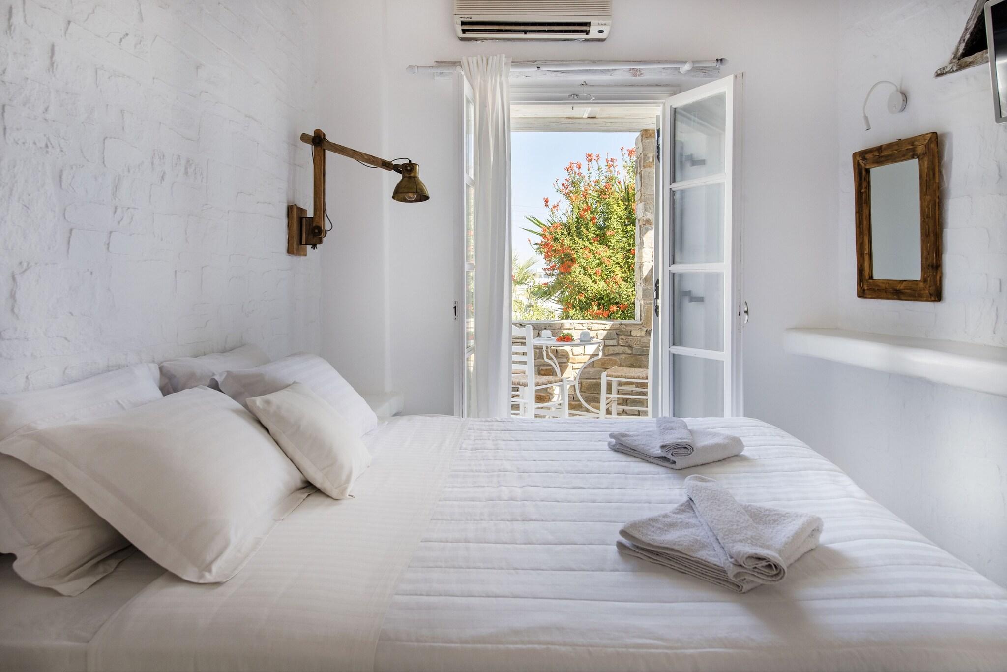 Double Premium Queen Bed