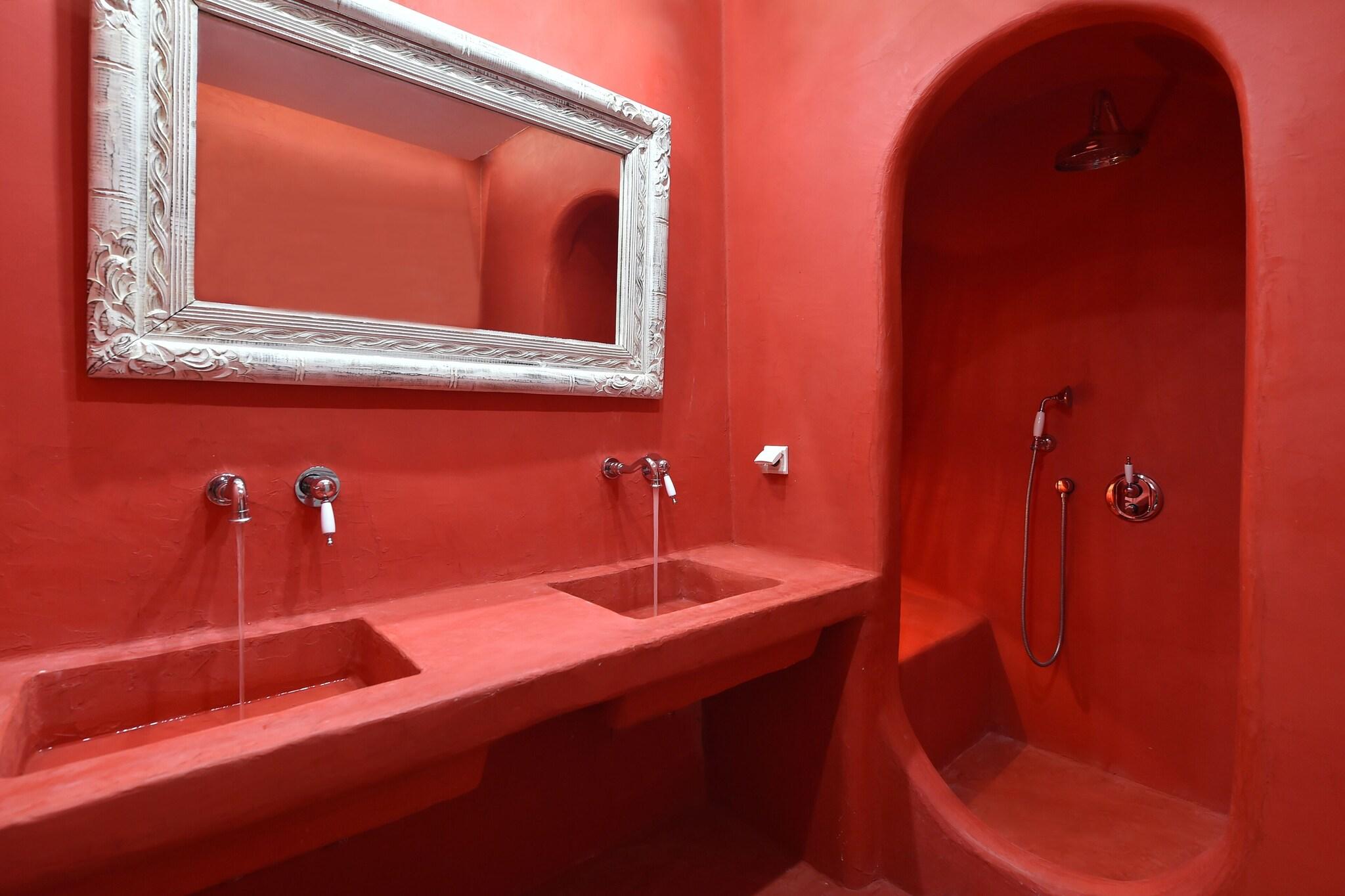 Junior Suite King Size Bed