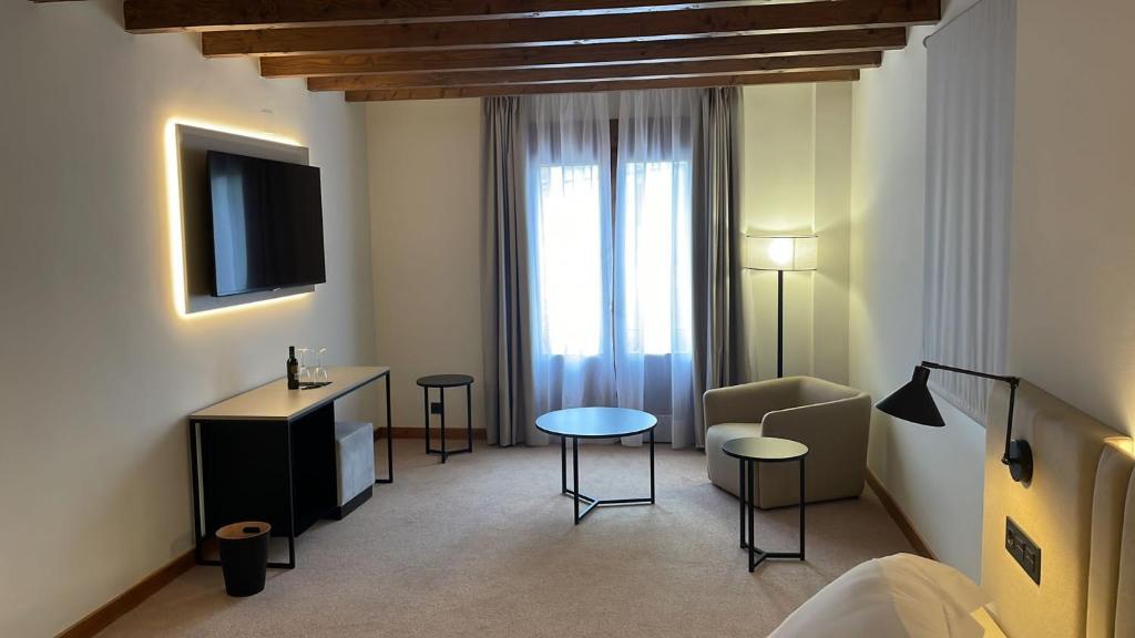 Double or Twin Premier