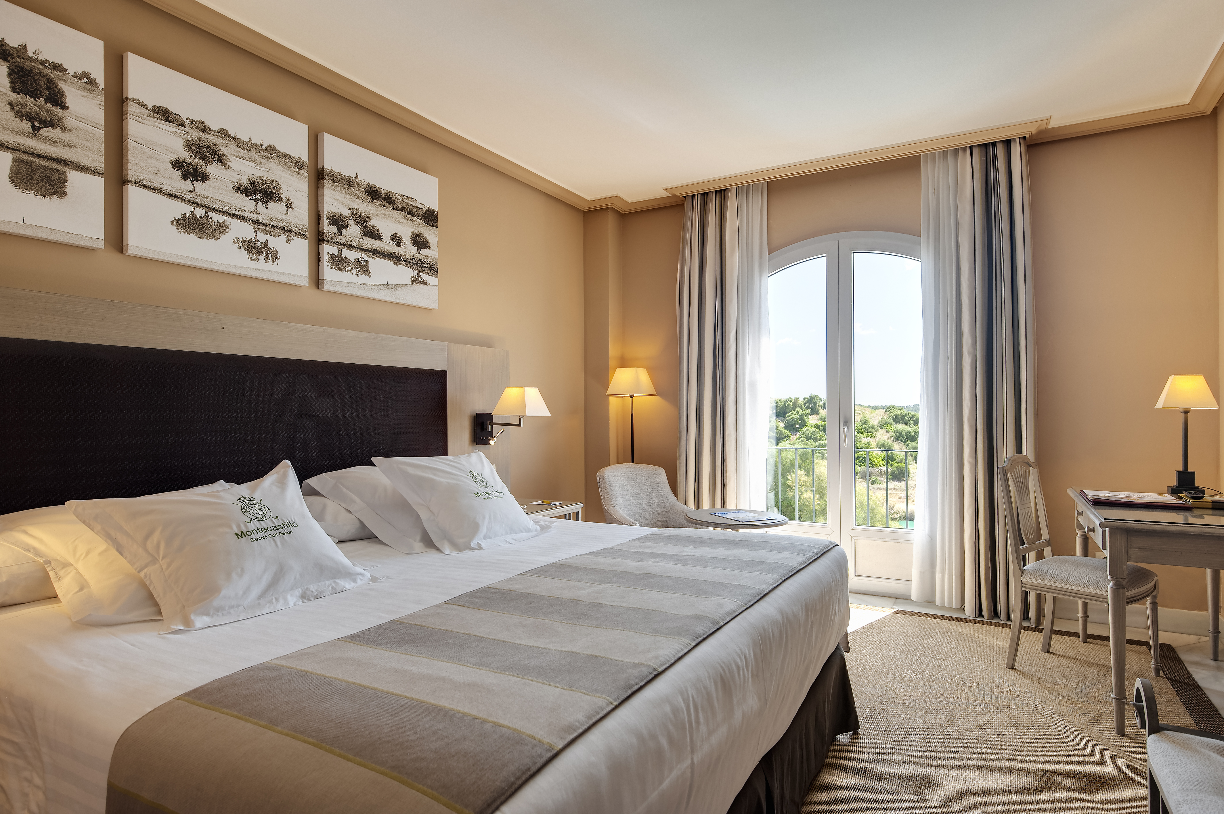 Double or Twin Golf View