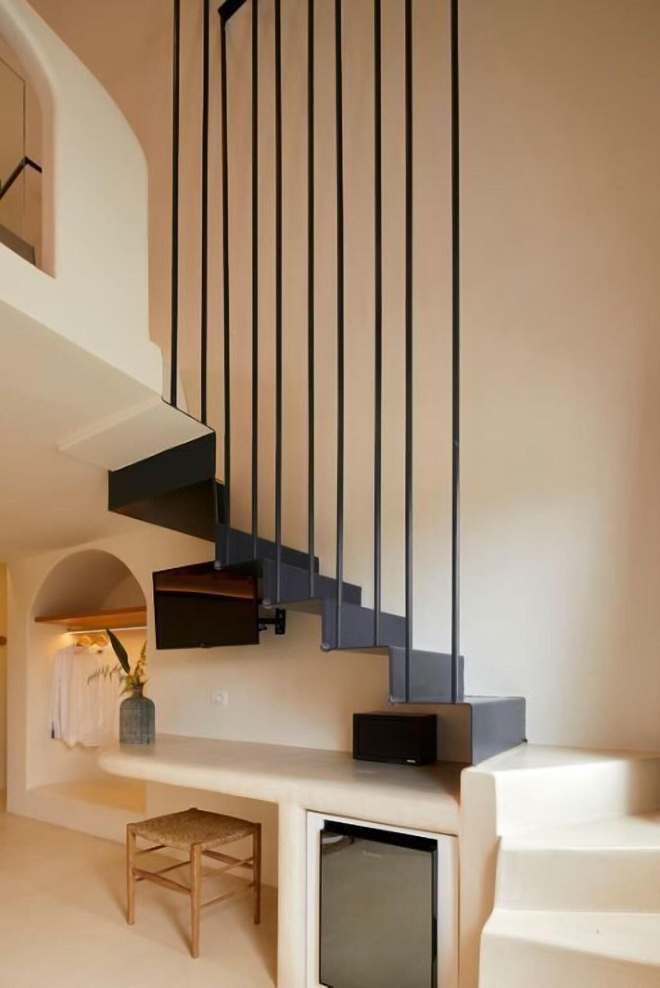 Suite Deluxe Queen Bed