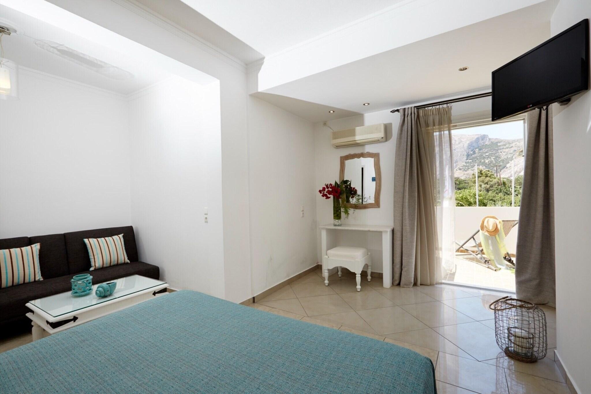 Double Queen Size Bed