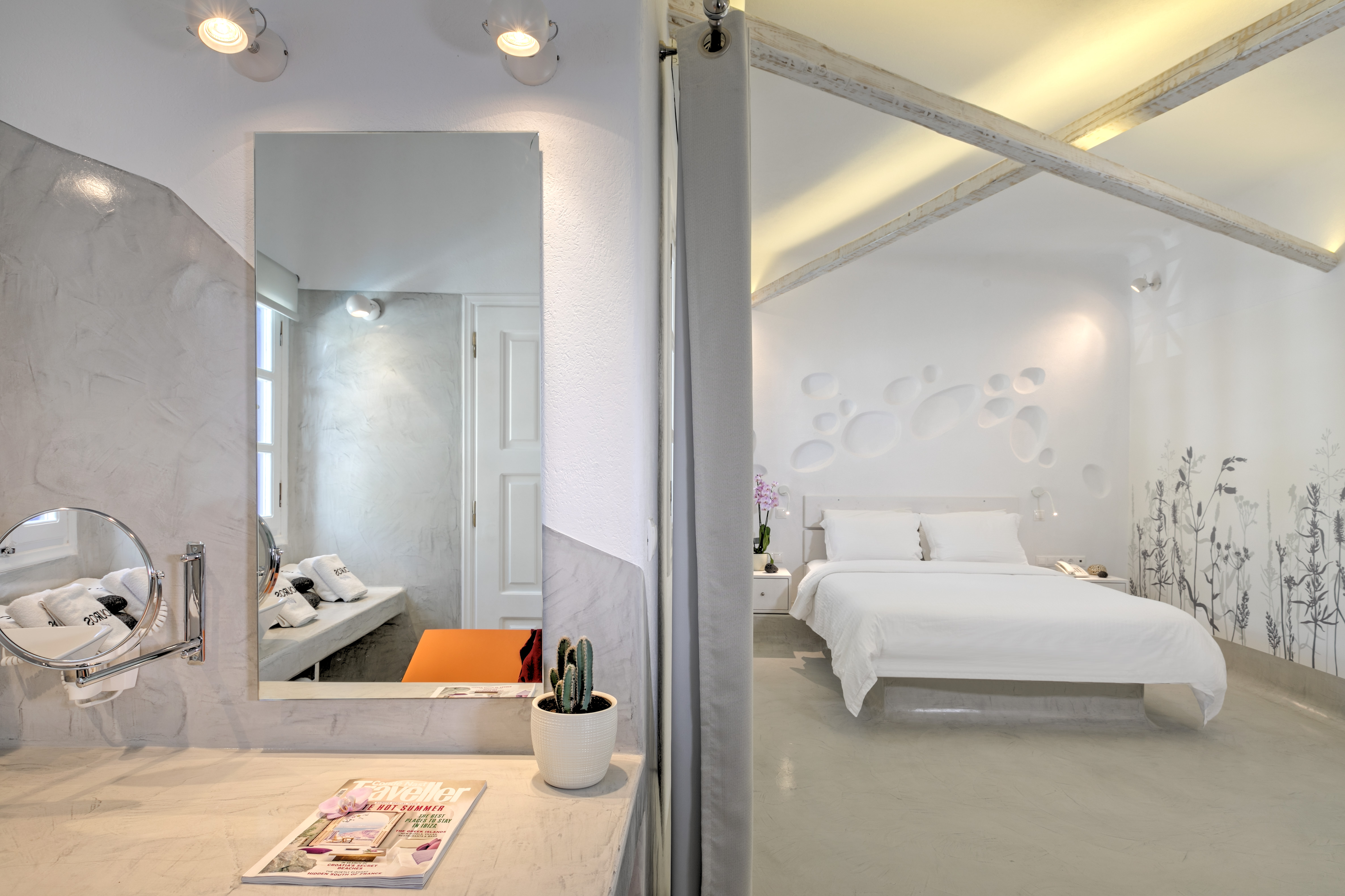 Junior Suite with Jacuzzi