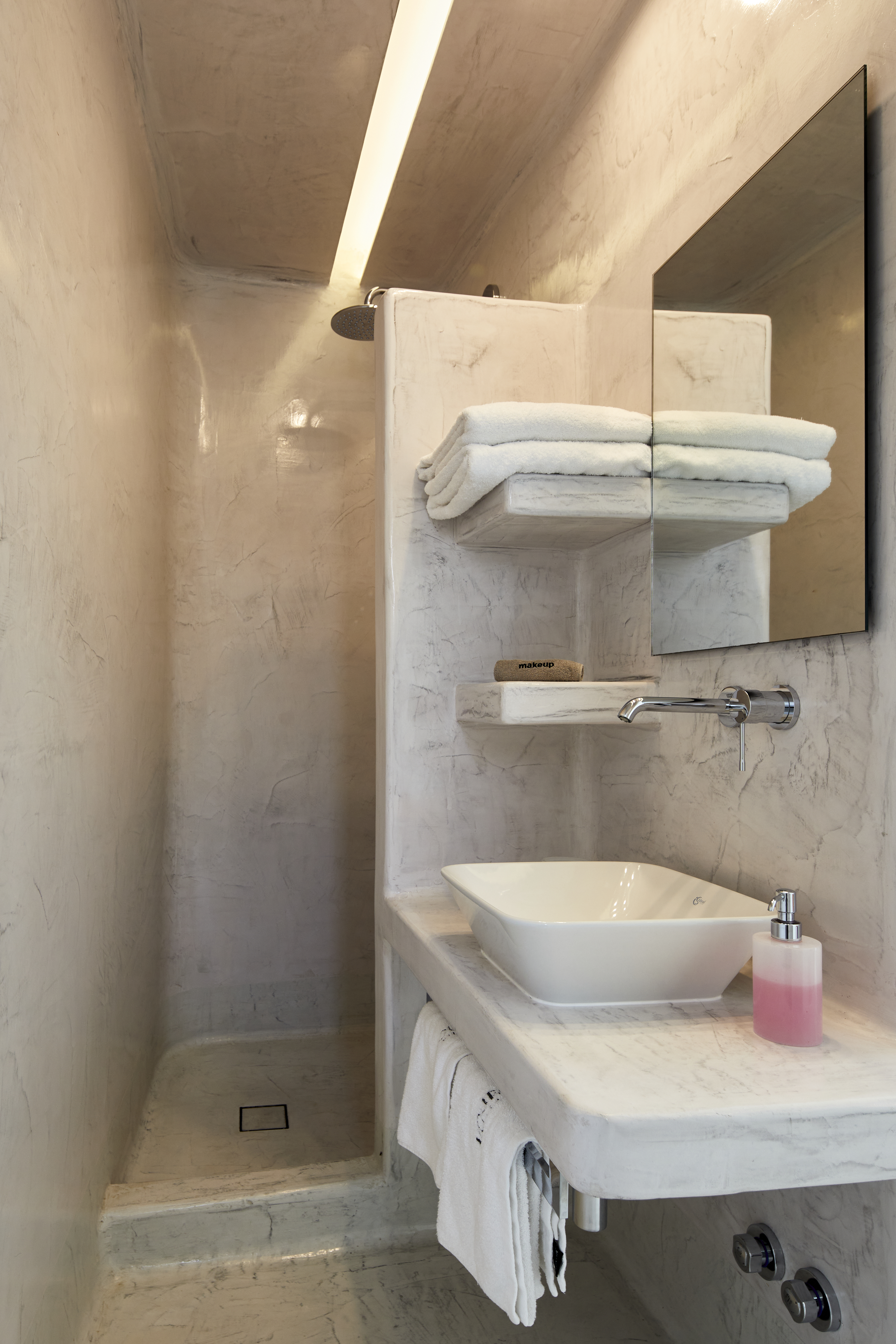 Room Deluxe with Jacuzzi