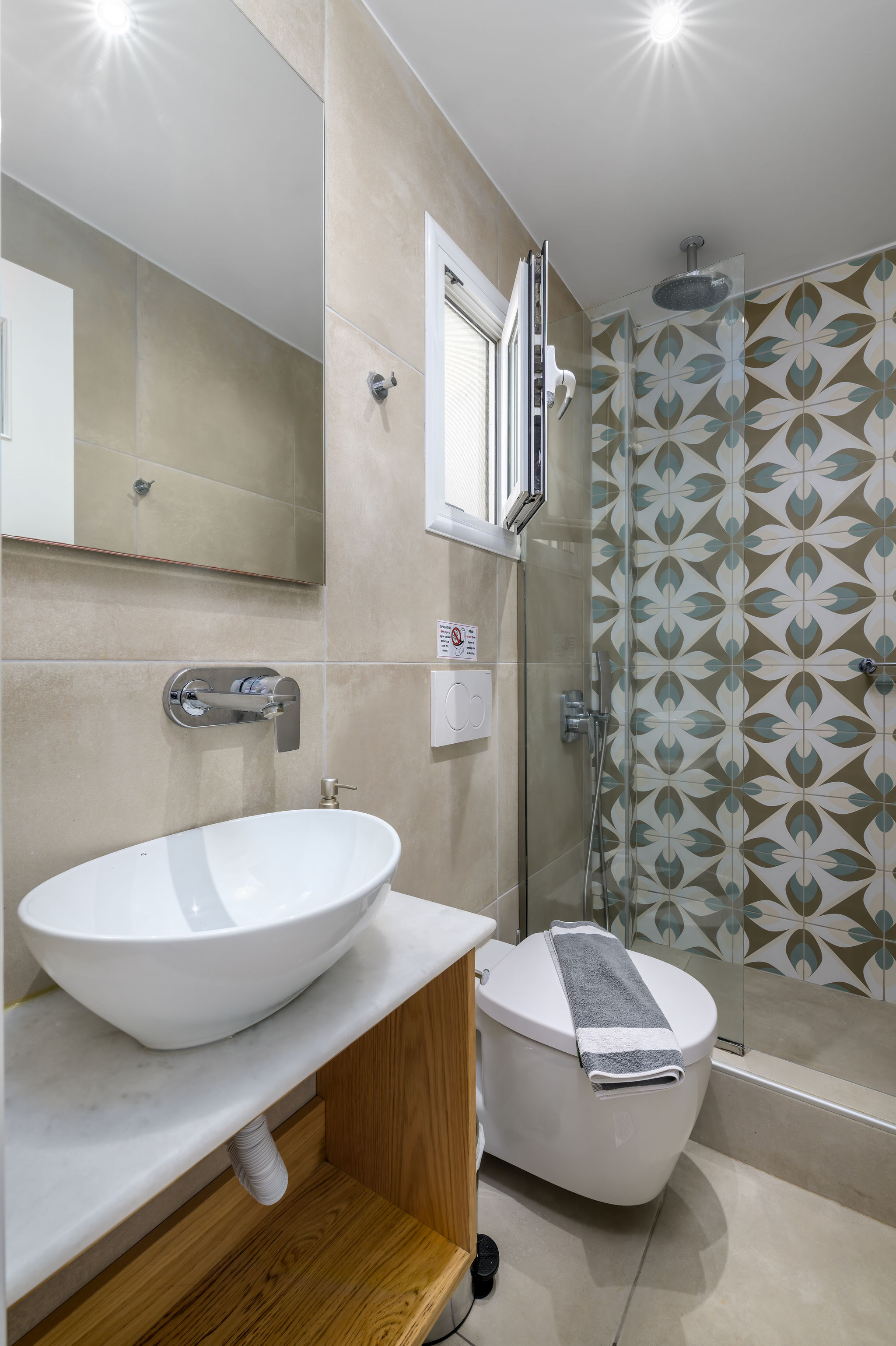 Double or Twin Standard