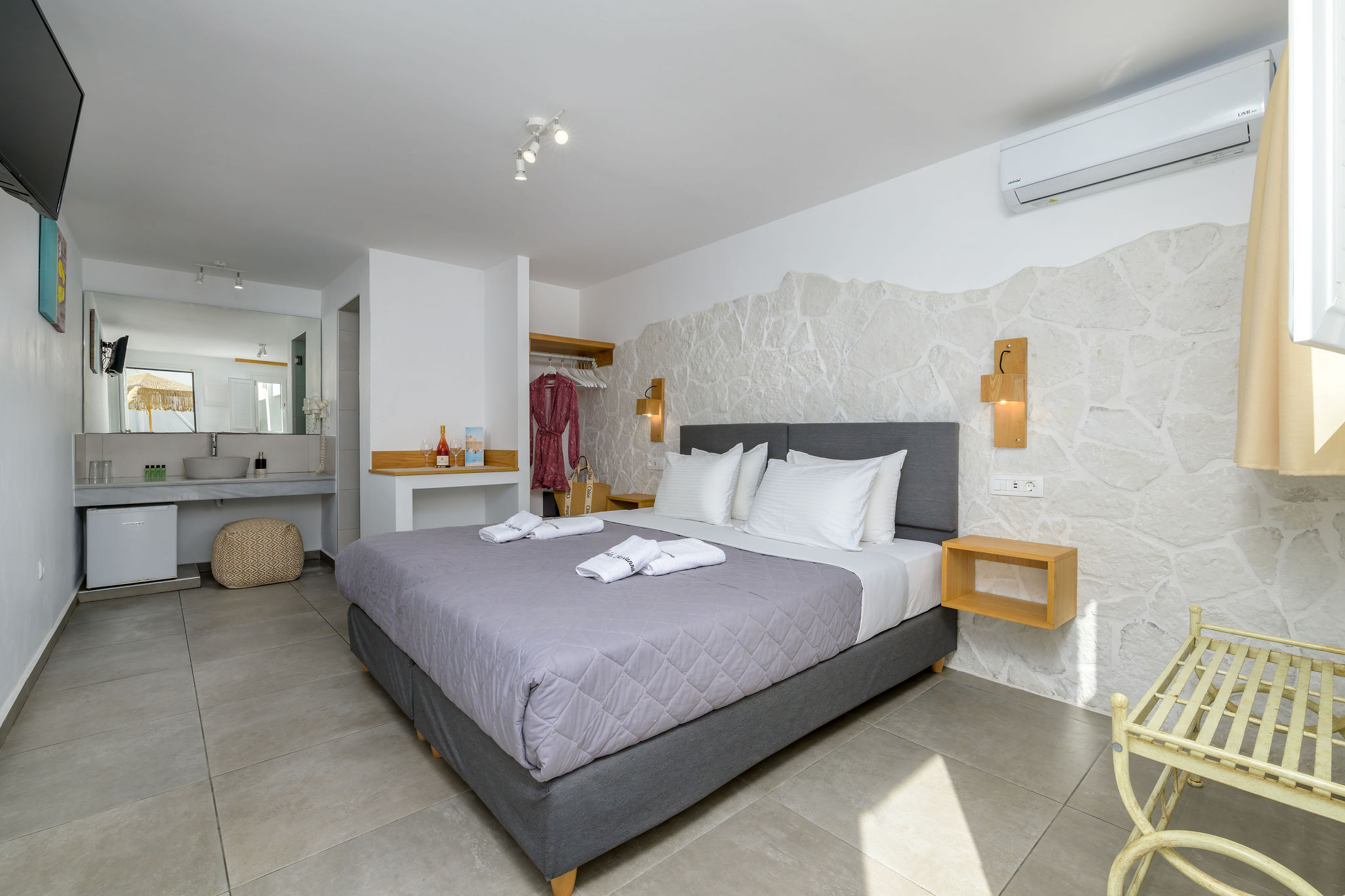 Double or Twin Standard