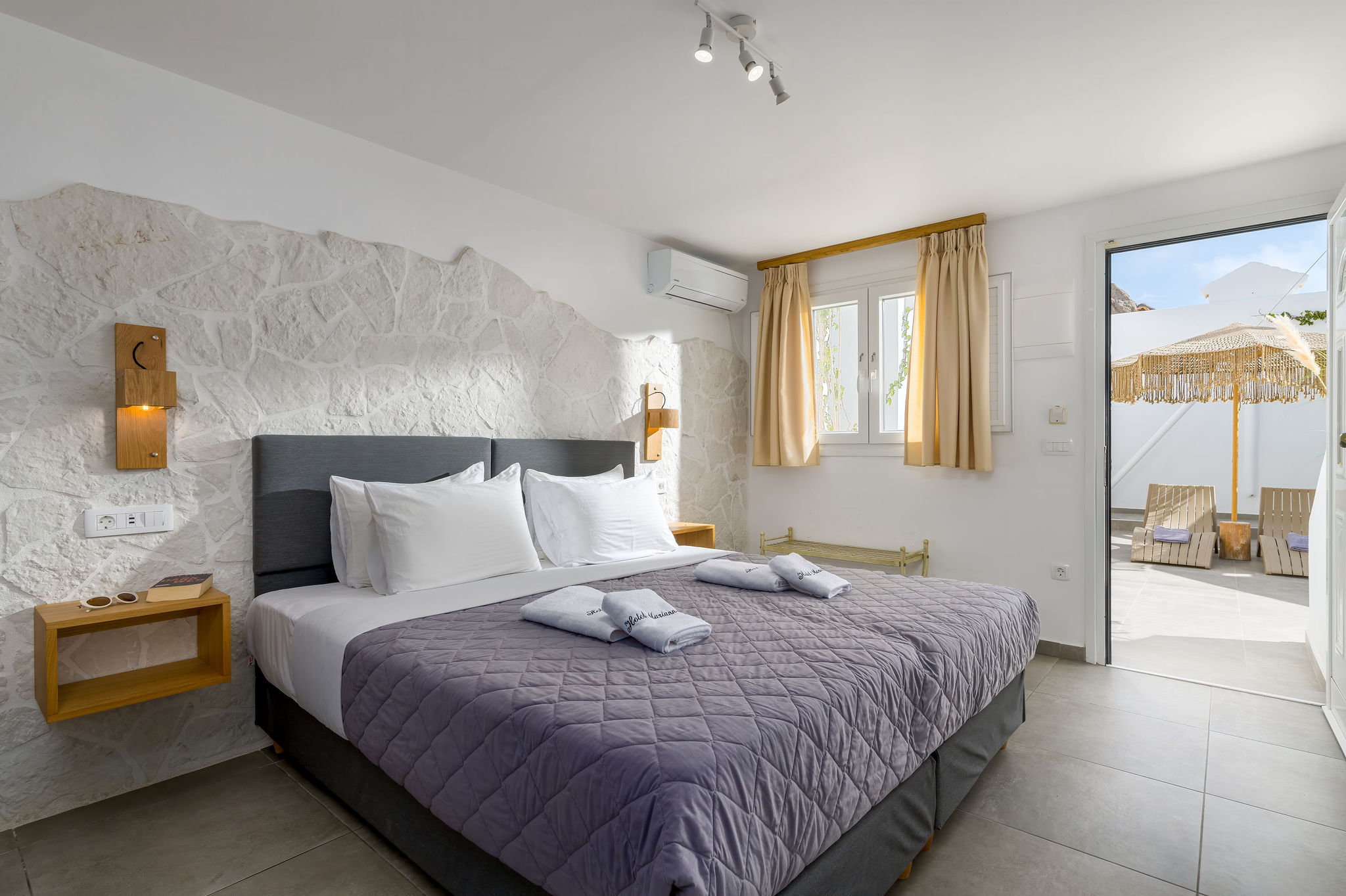 Double or Twin Standard