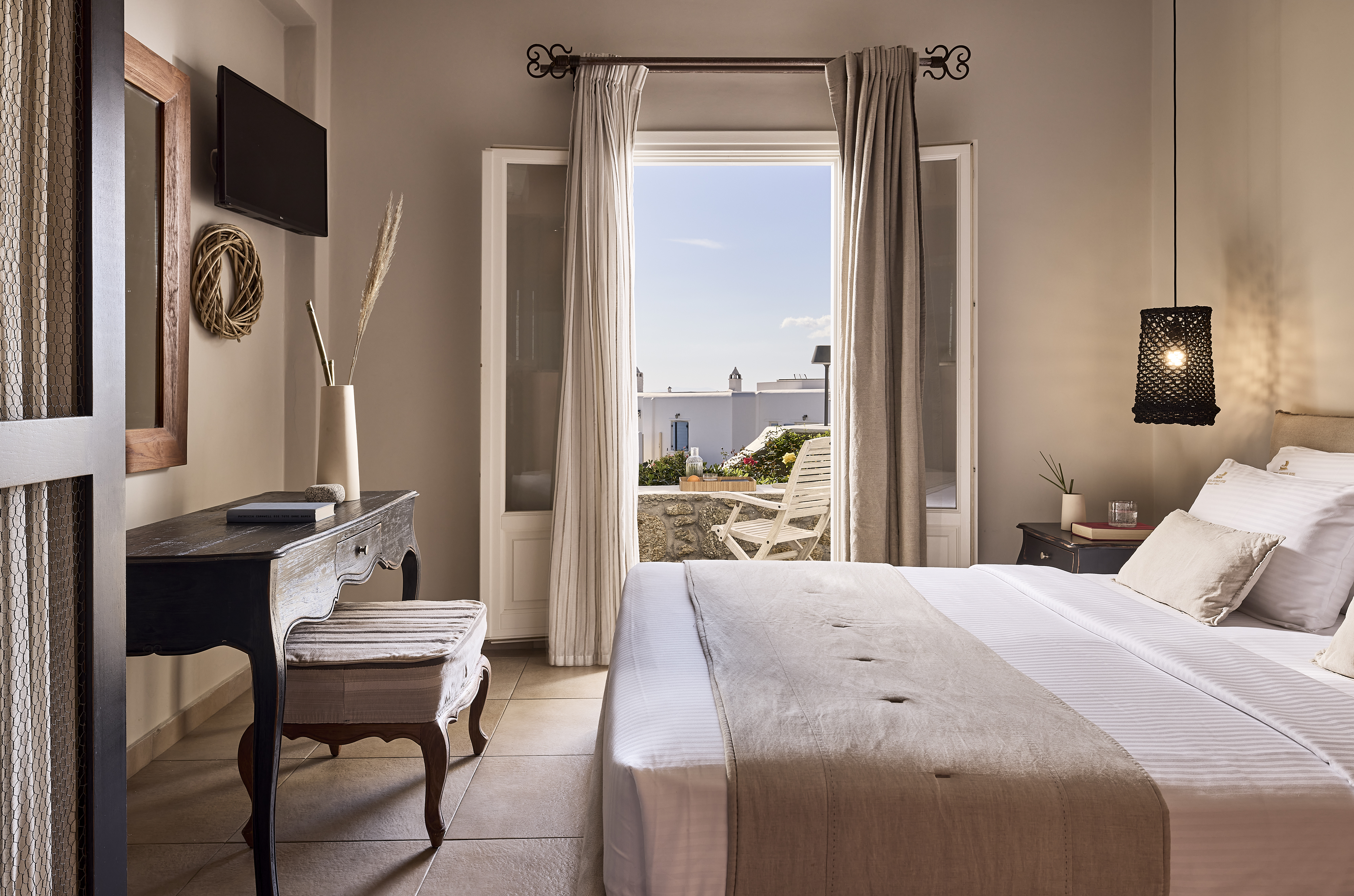 Double or Twin Side Sea View