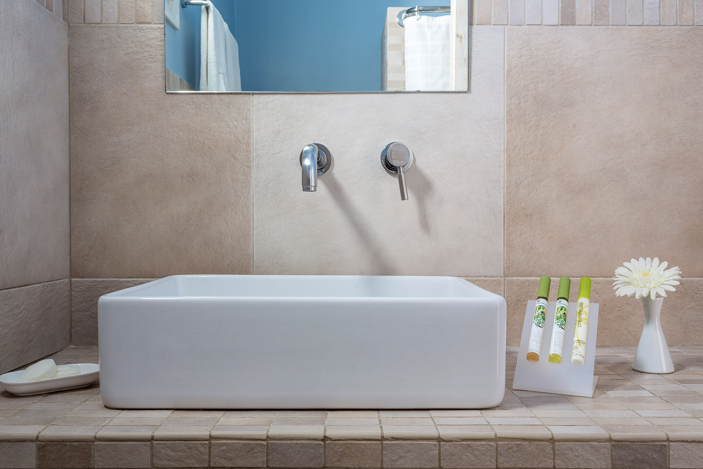 Double or Twin Side Sea View