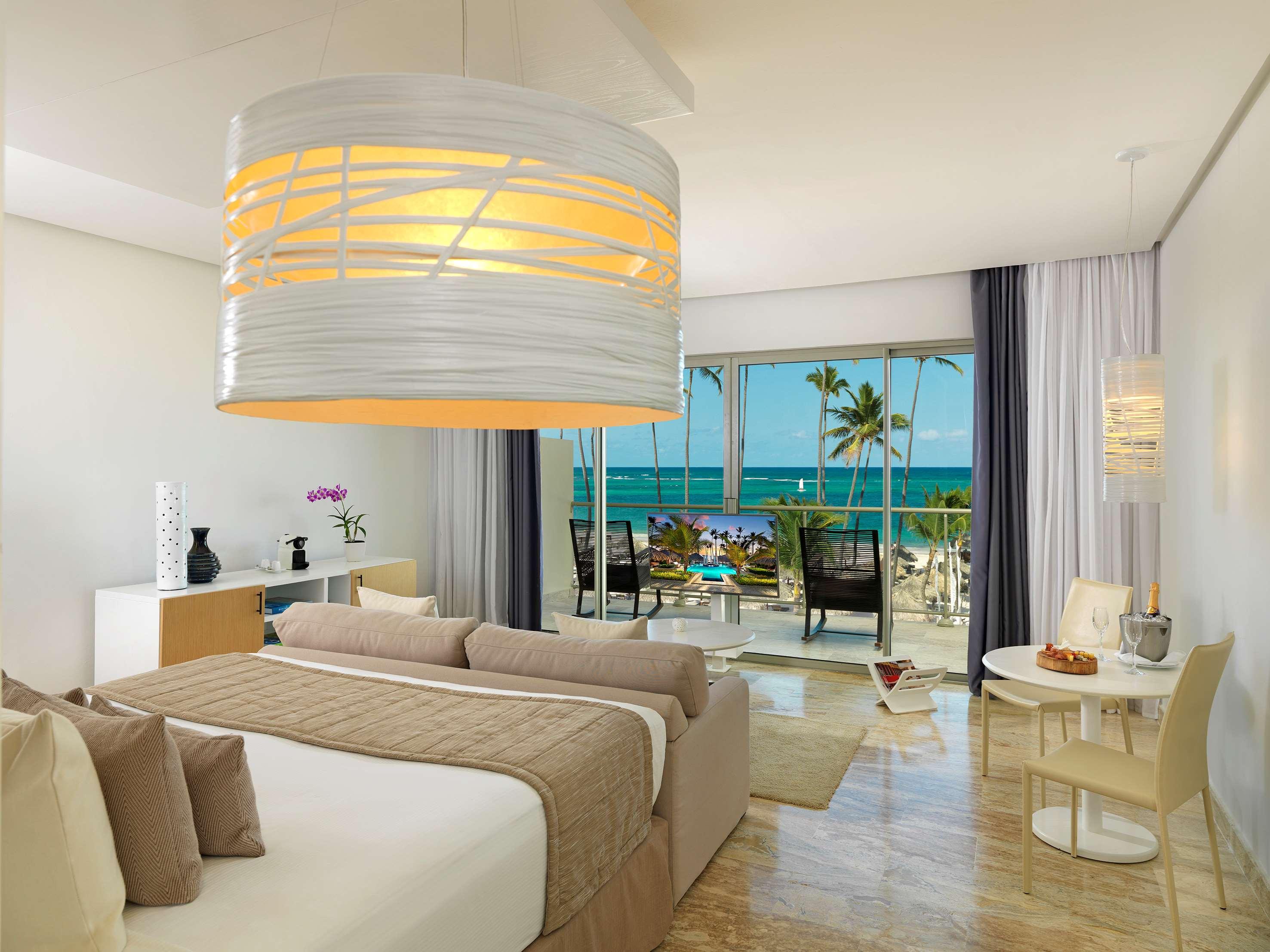 Junior Suite Ocean Front