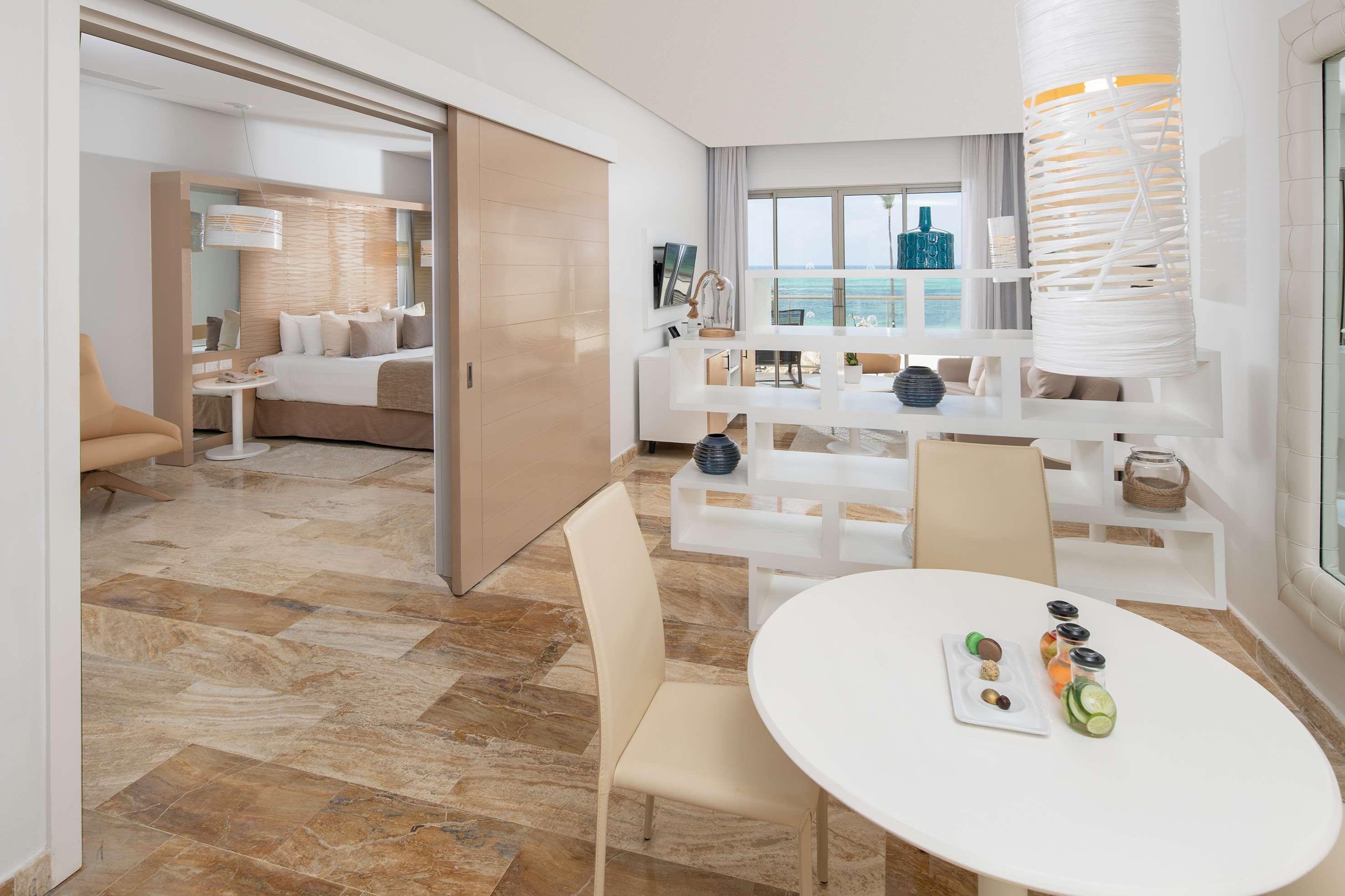 Junior Suite Ocean Front