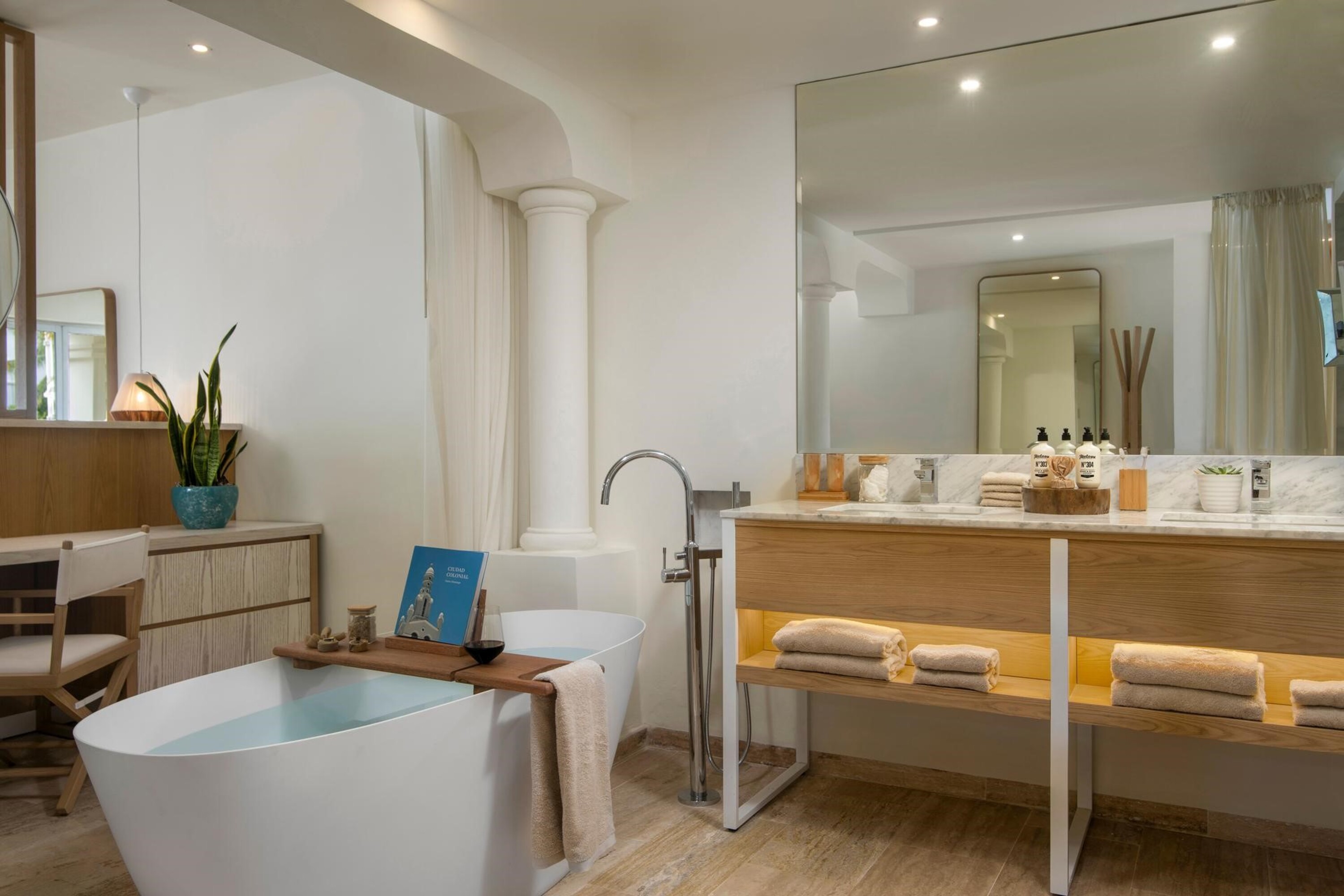 Junior Suite Capacity 2