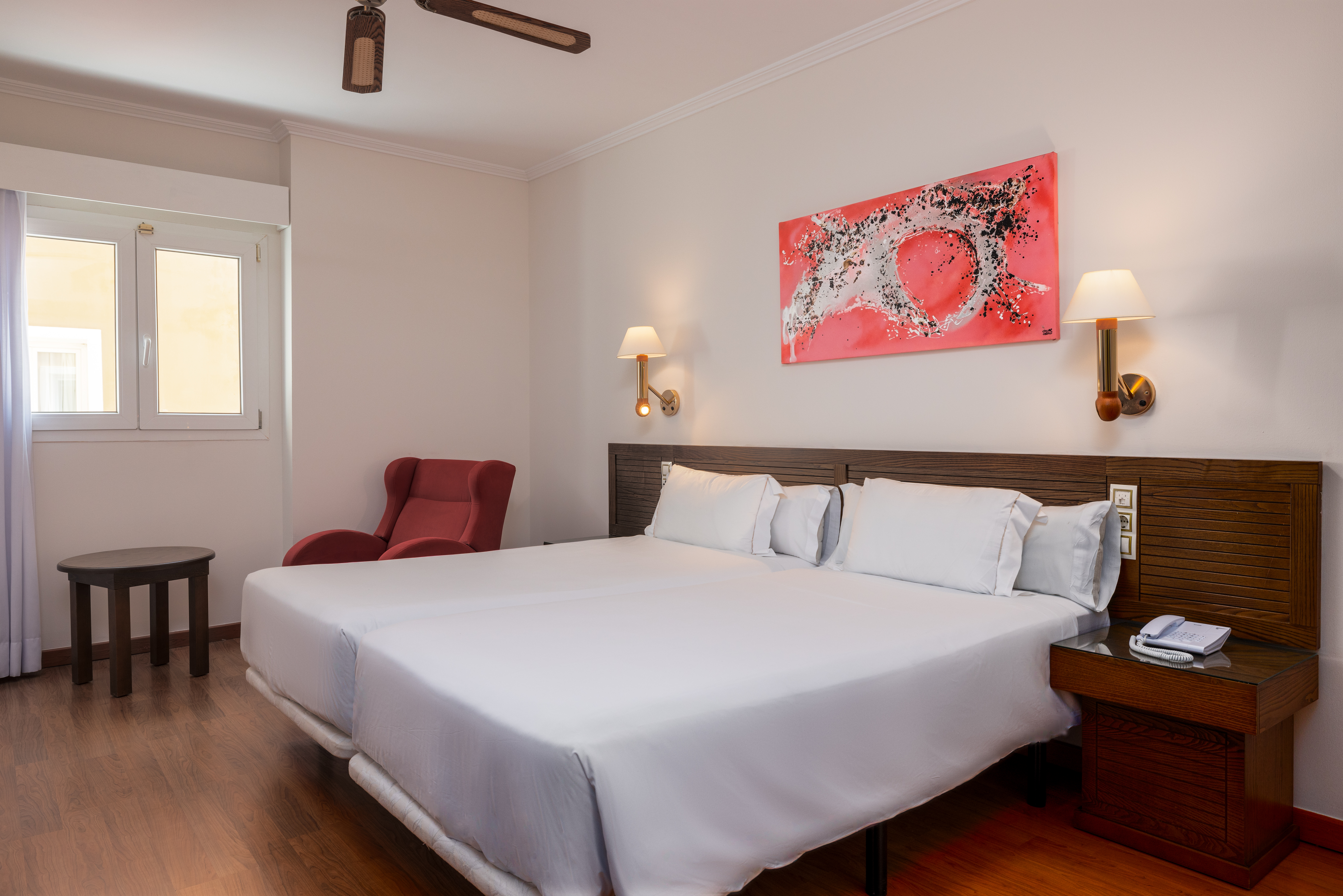 Double or Twin Standard