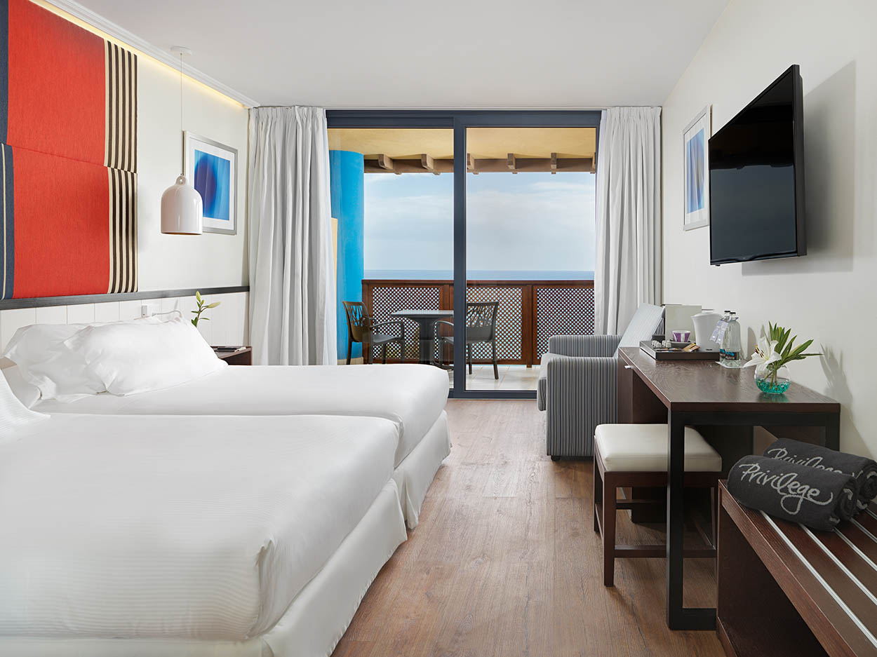 Double or Twin Capacity 3