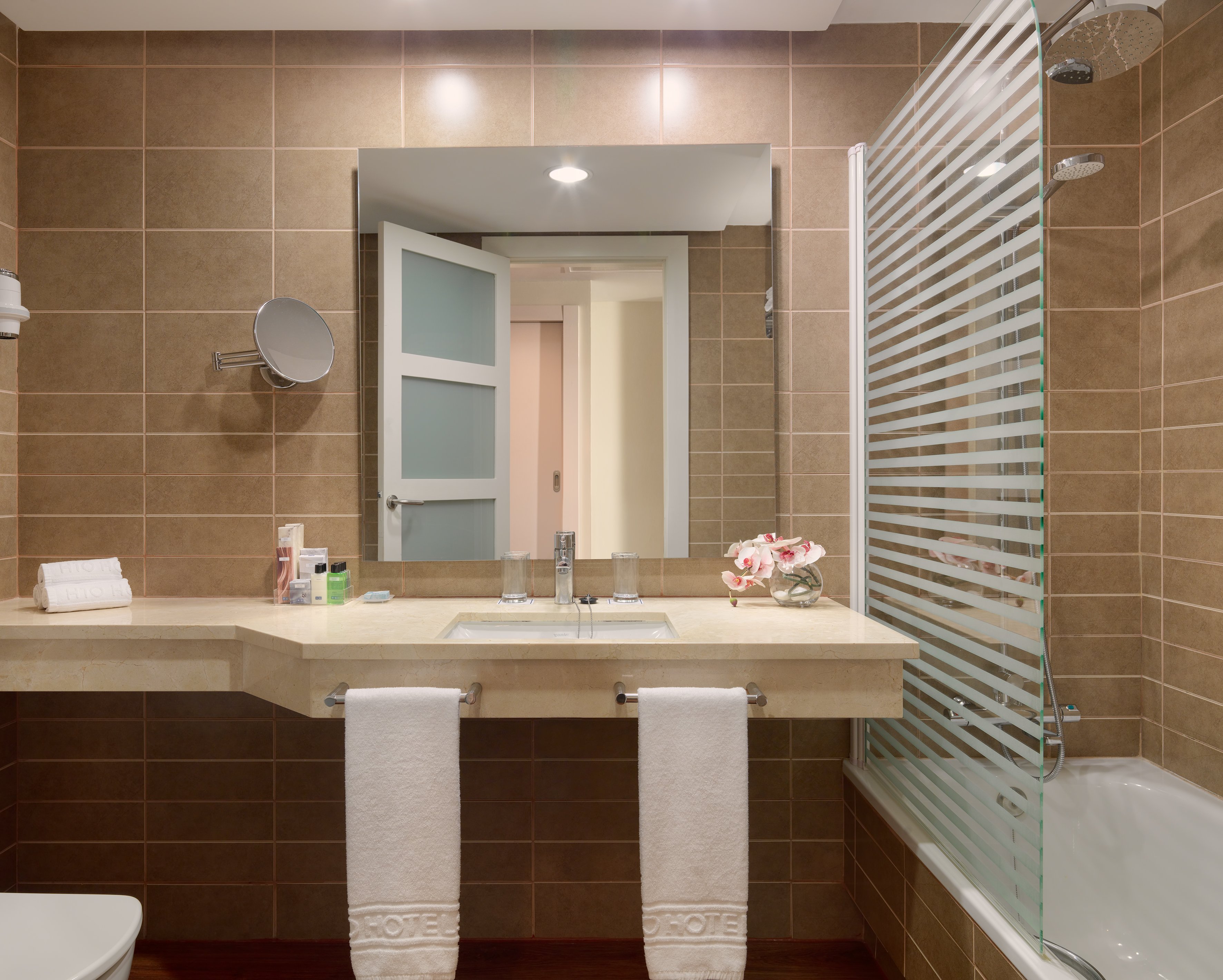 Double or Twin Sea View