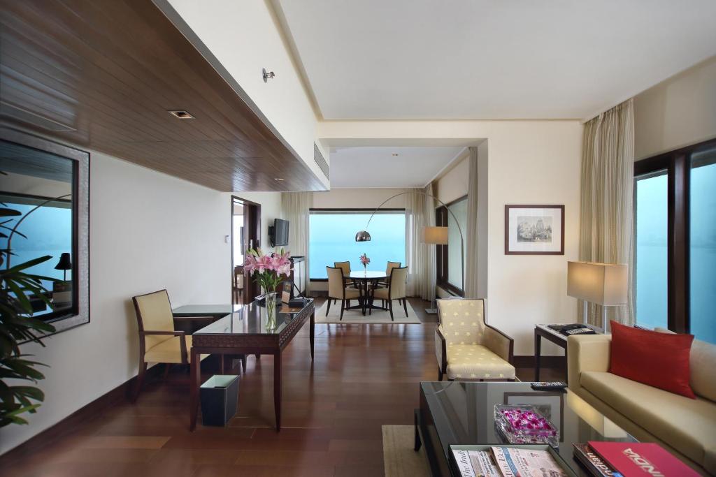 Suite Premier Ocean View