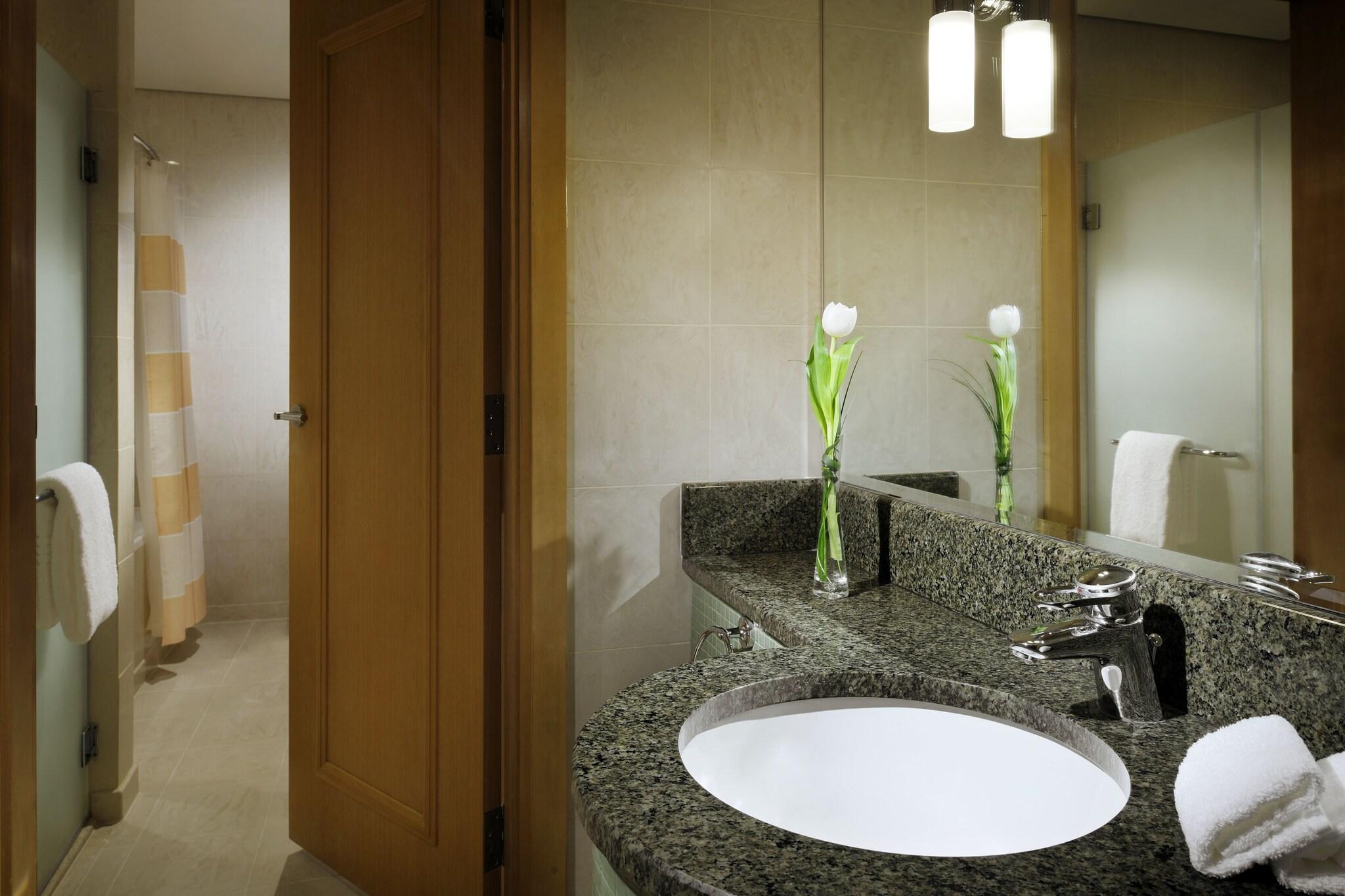 Double Smoking with Views