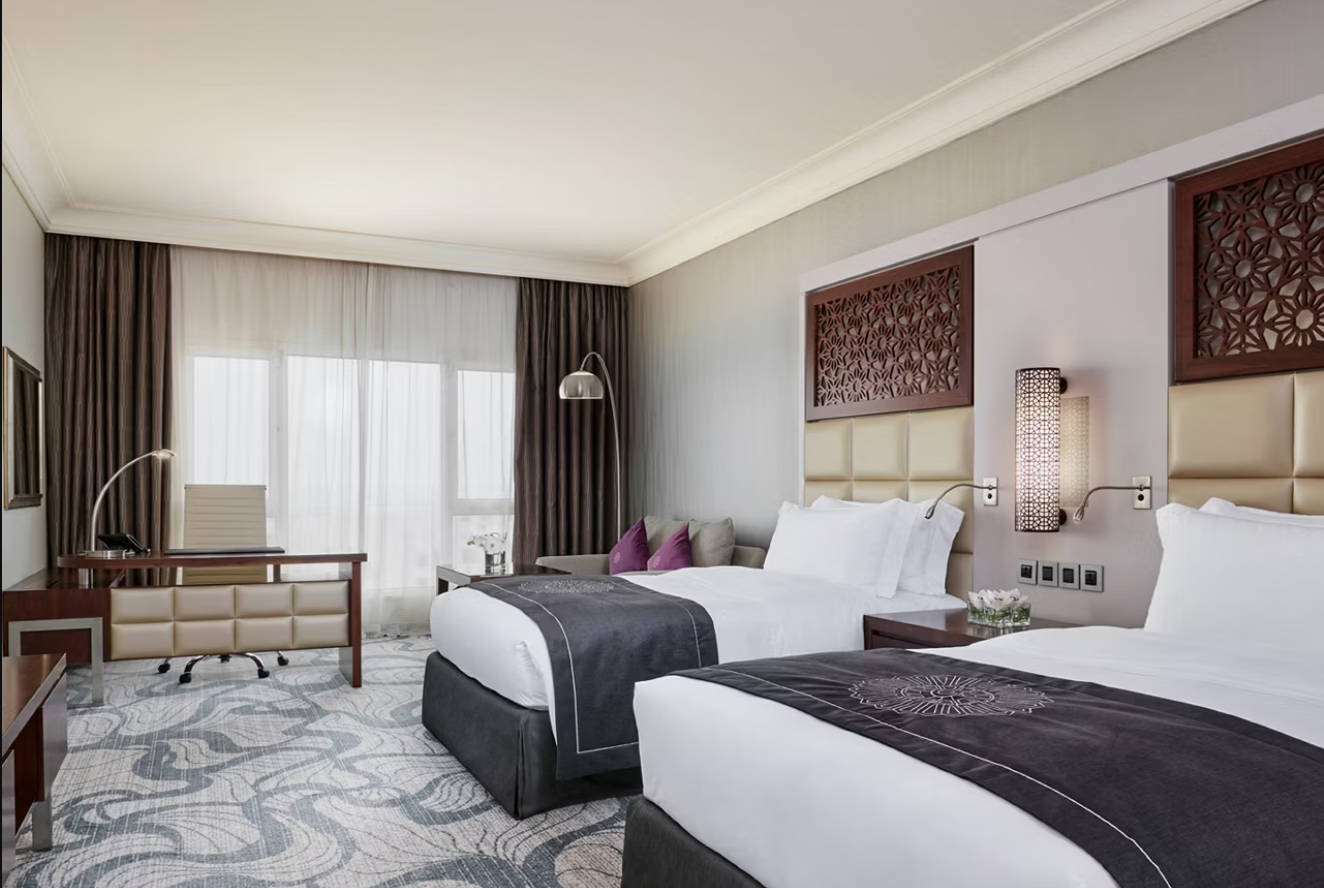 Room Classic City View