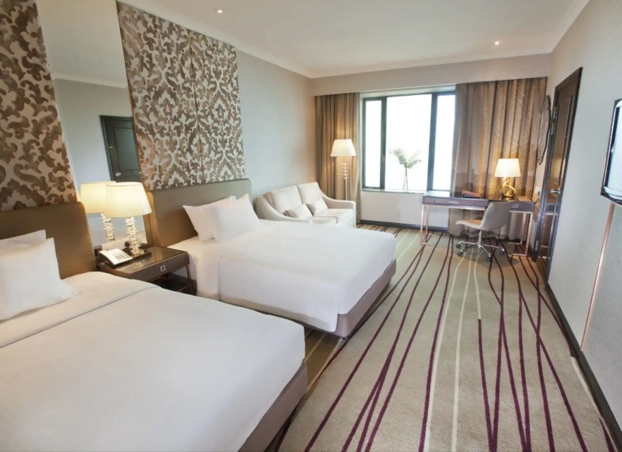 Double or Twin Standard