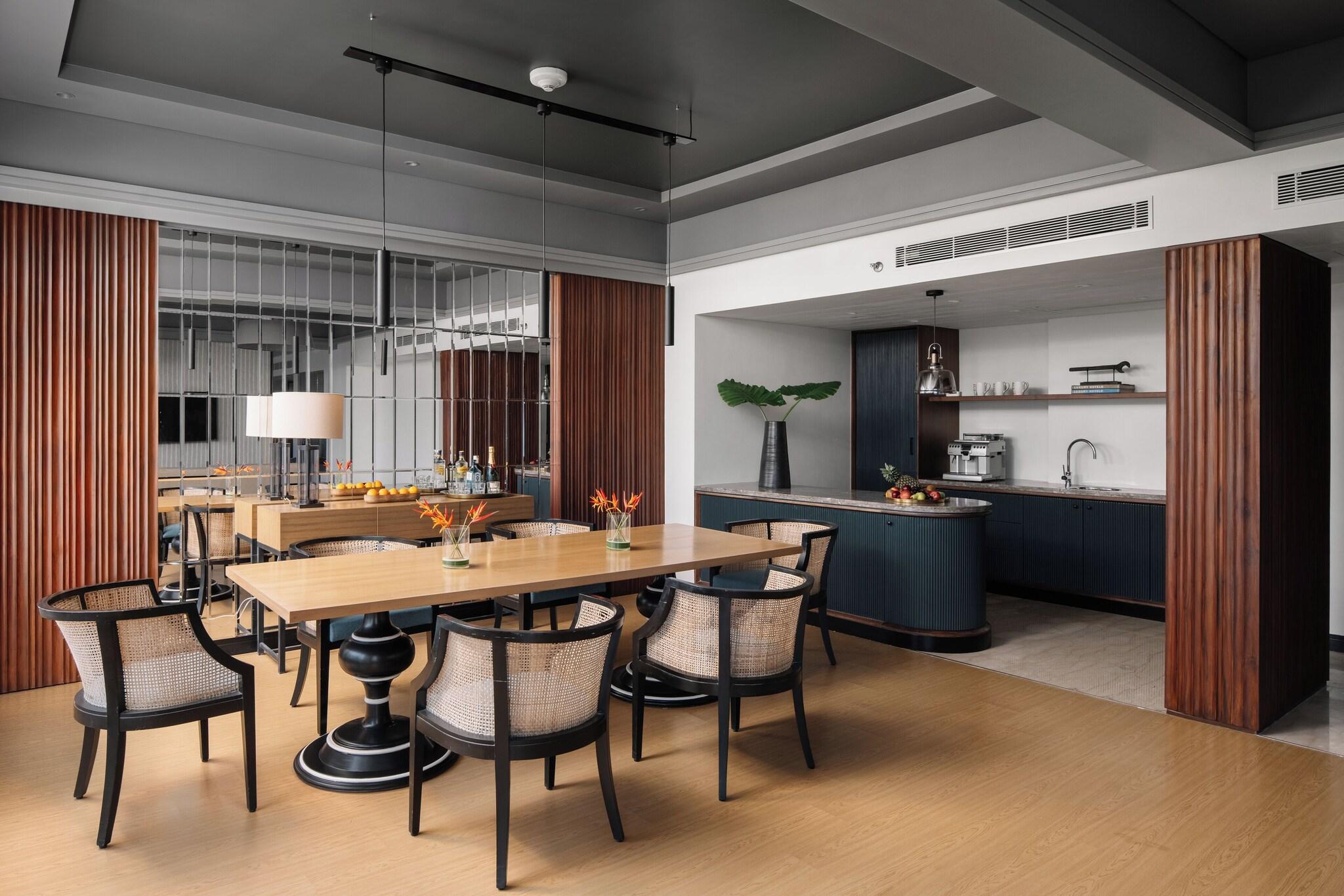 Apartment with Kitchenette