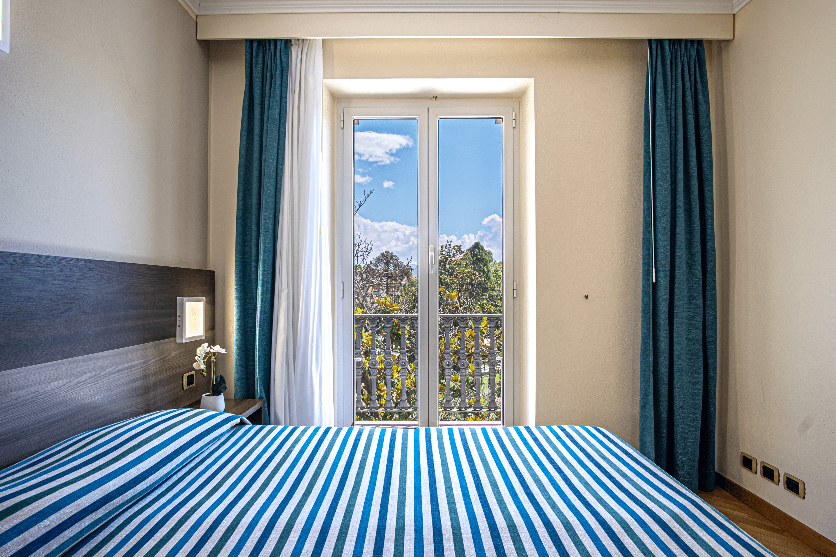 Double or Twin Superior