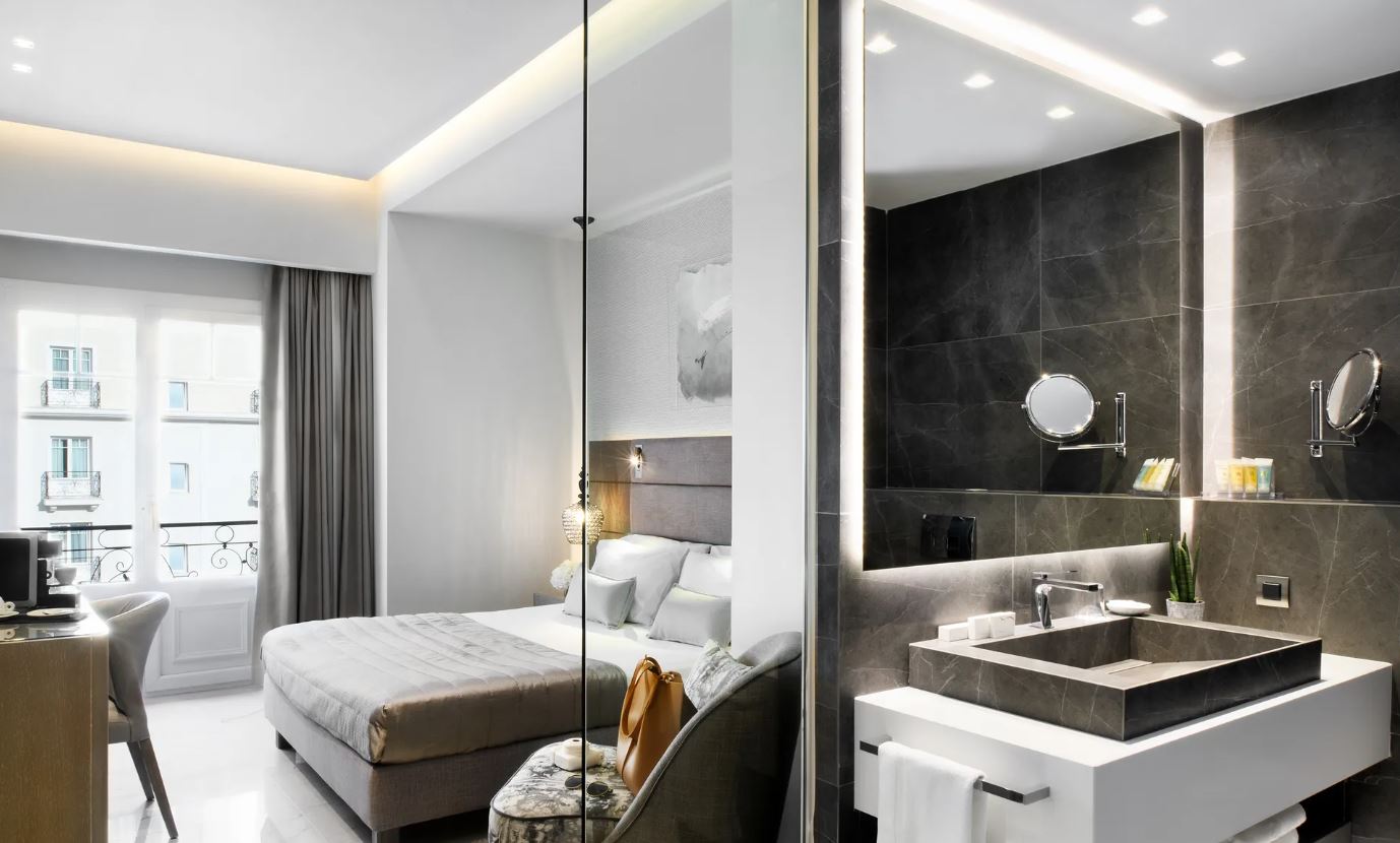 Double or Twin Deluxe