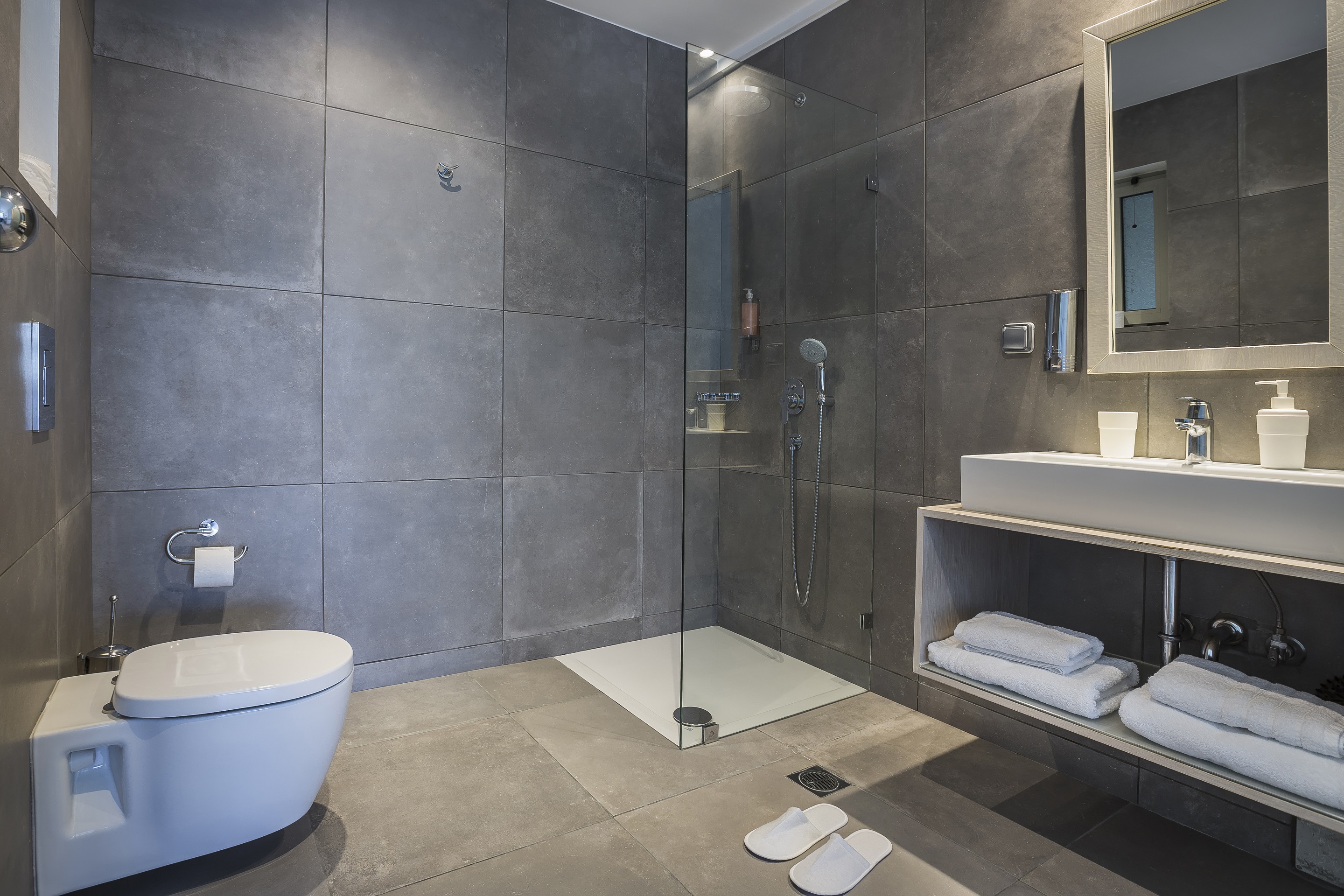 Double or Twin Deluxe