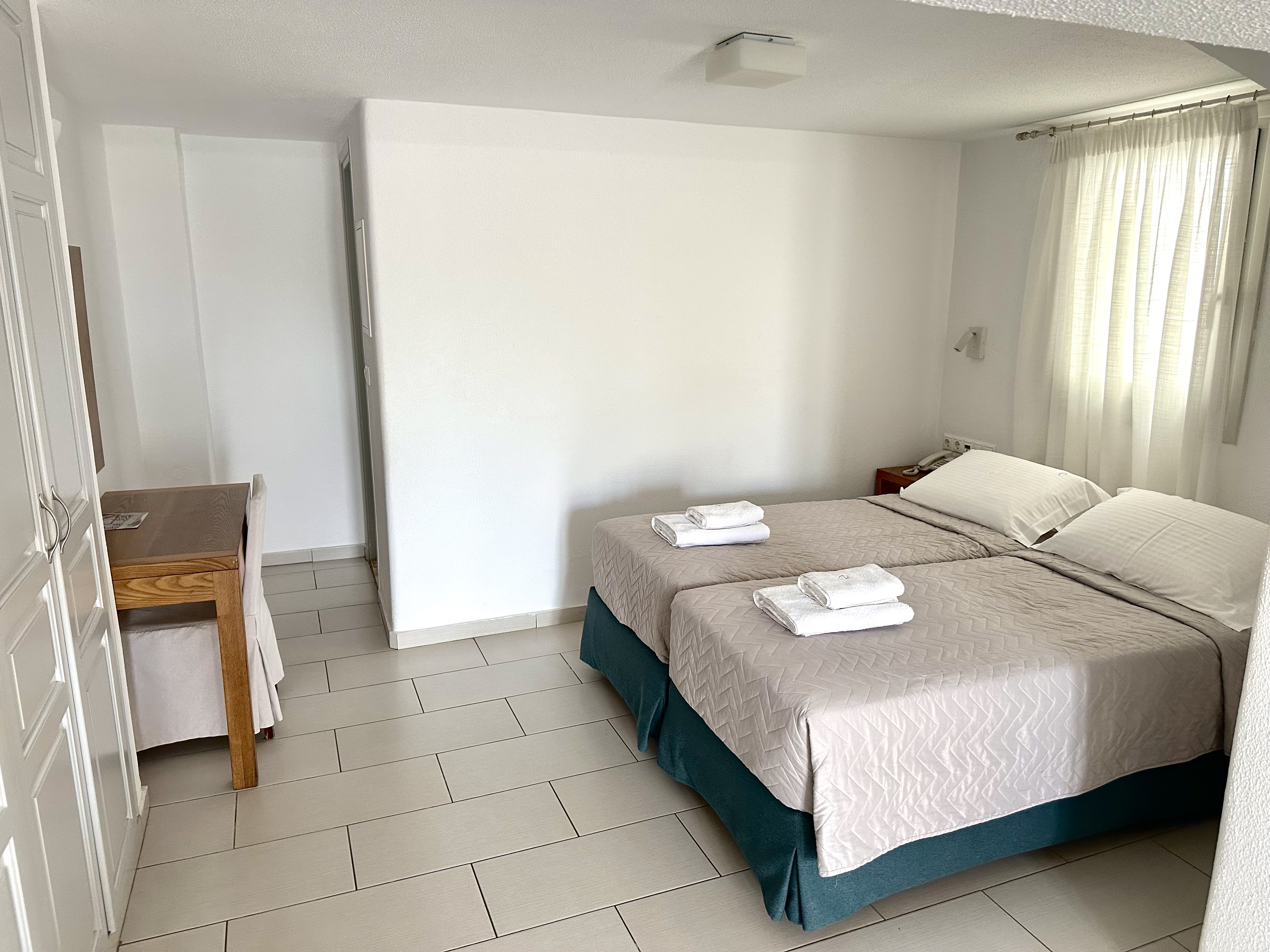 Double or Twin Sea View