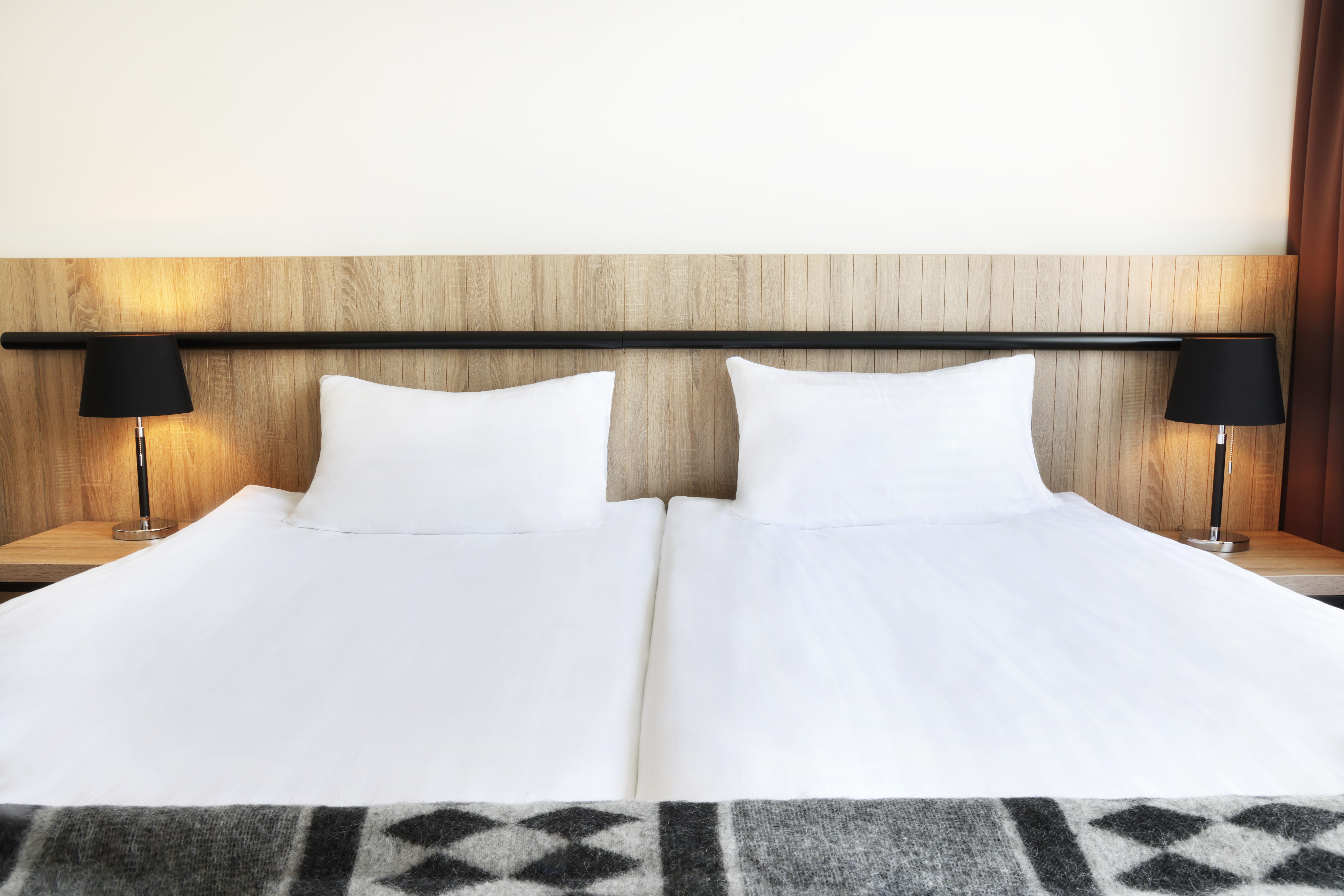 Double or Twin Standard