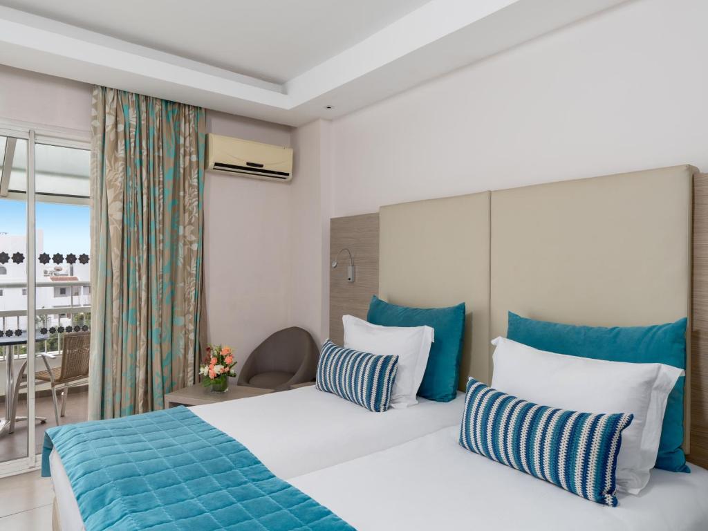 Triple Partial Ocean View