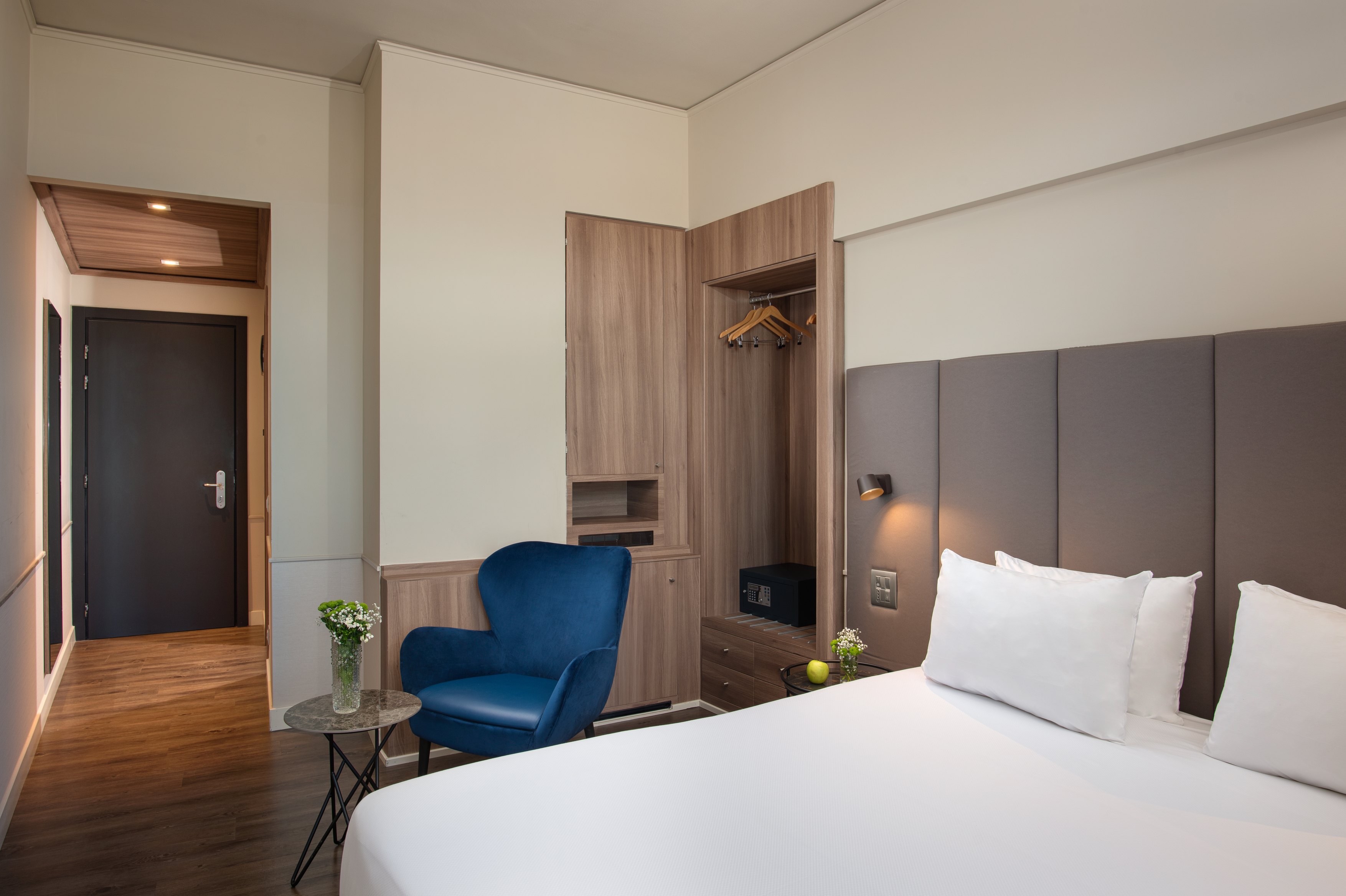 Double Superior with Views