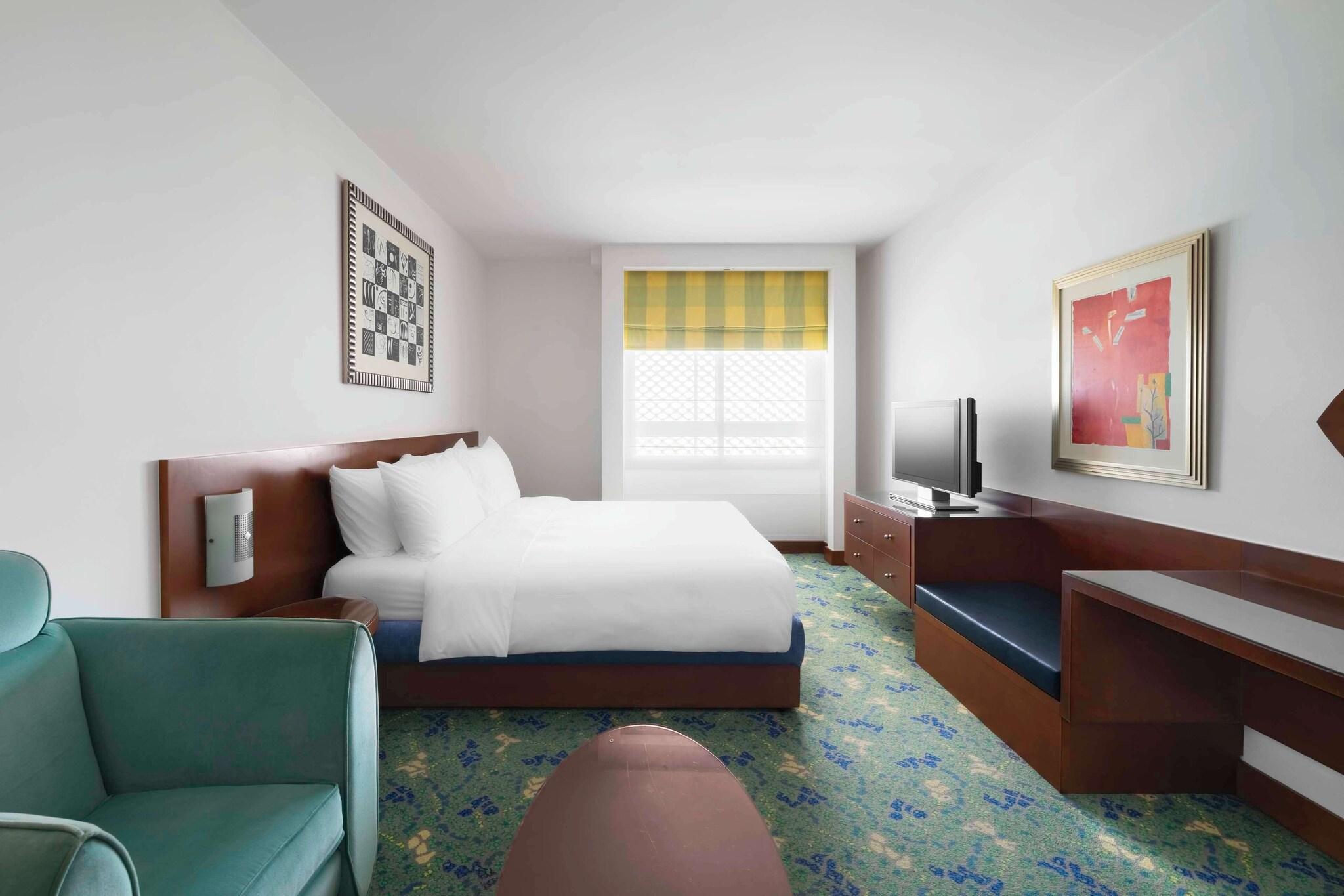 Double Queen Size Bed