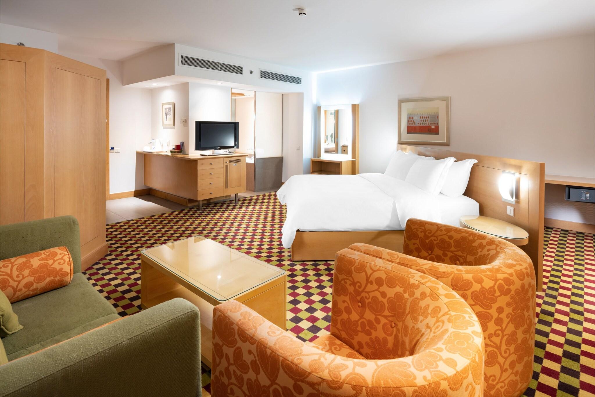 Double Accessible Superior