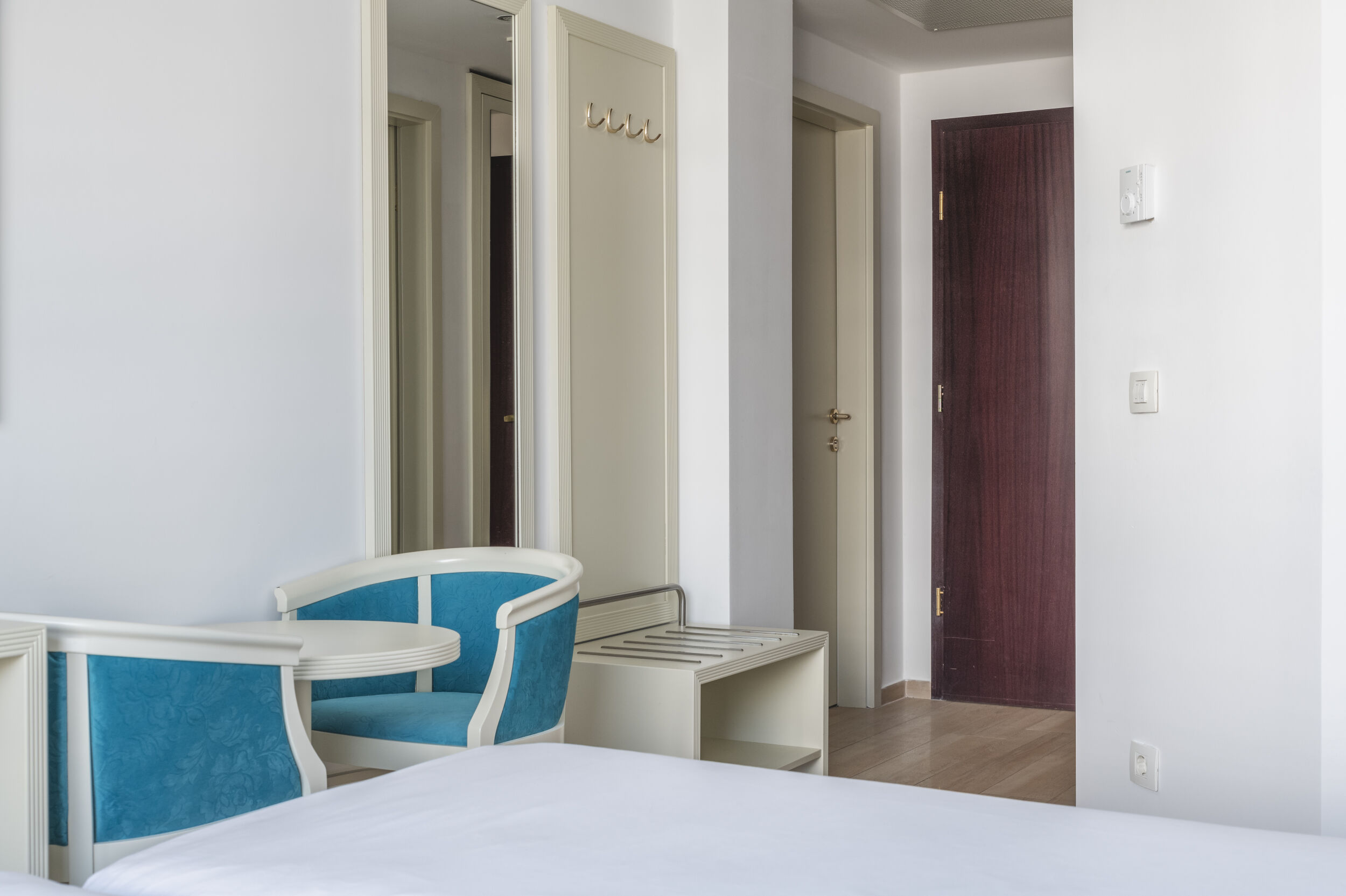 Double or Twin Standard