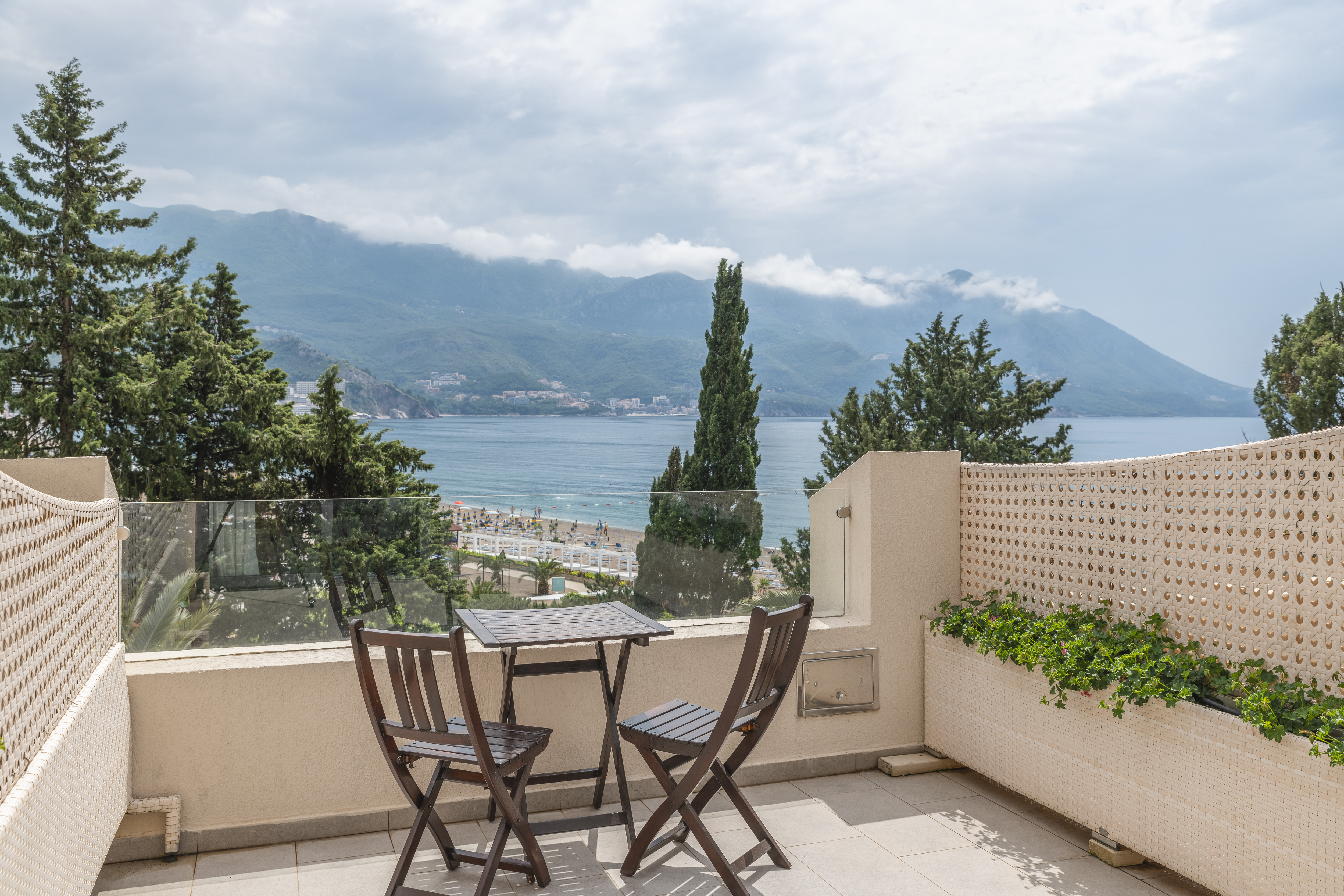 Double or Twin Sea View