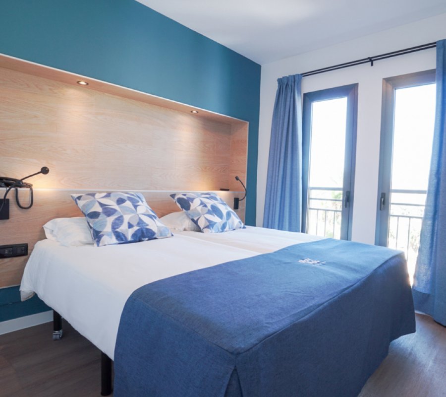Double or Twin with Kitchenette with Views