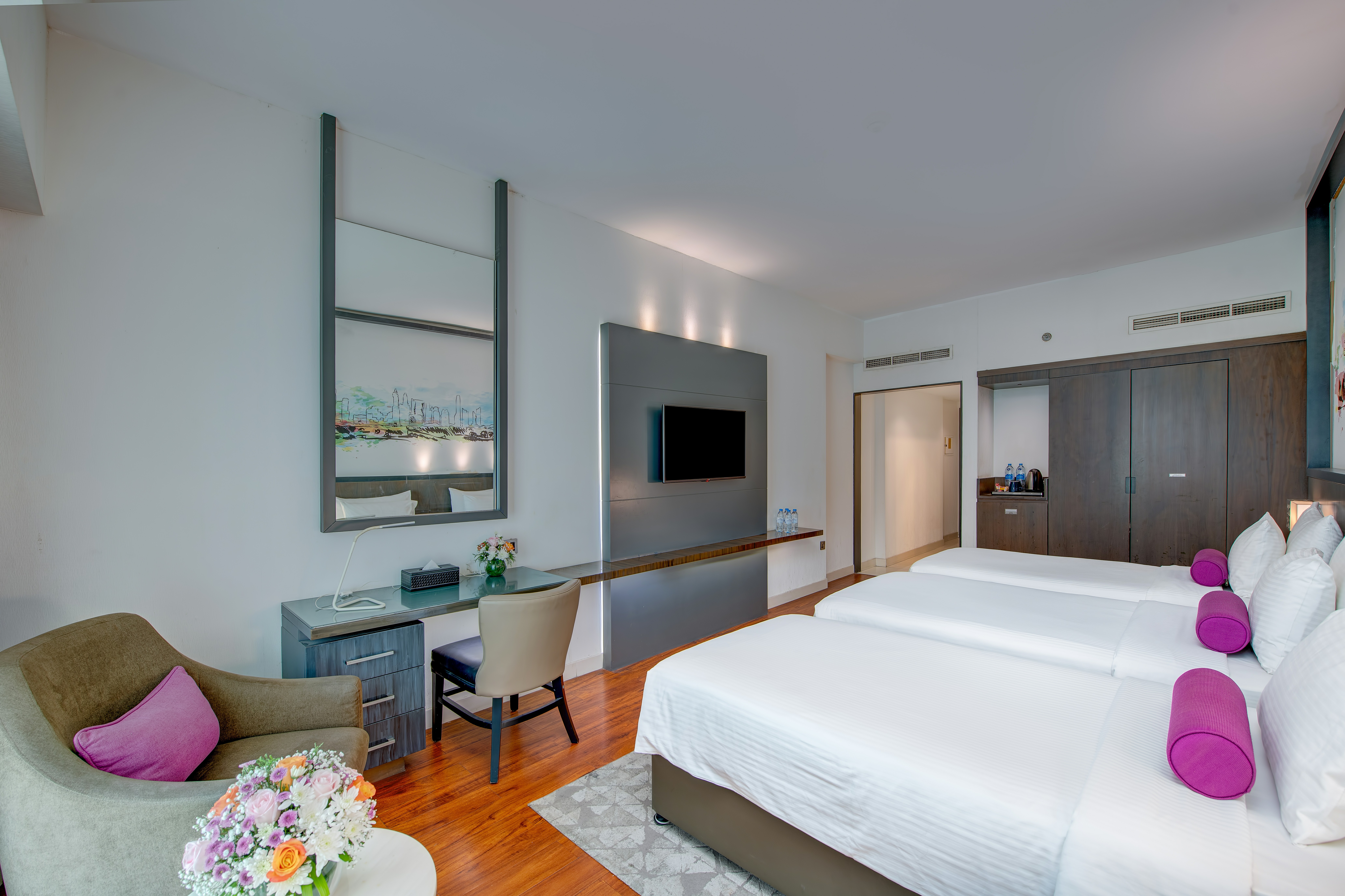 Family Room Executive