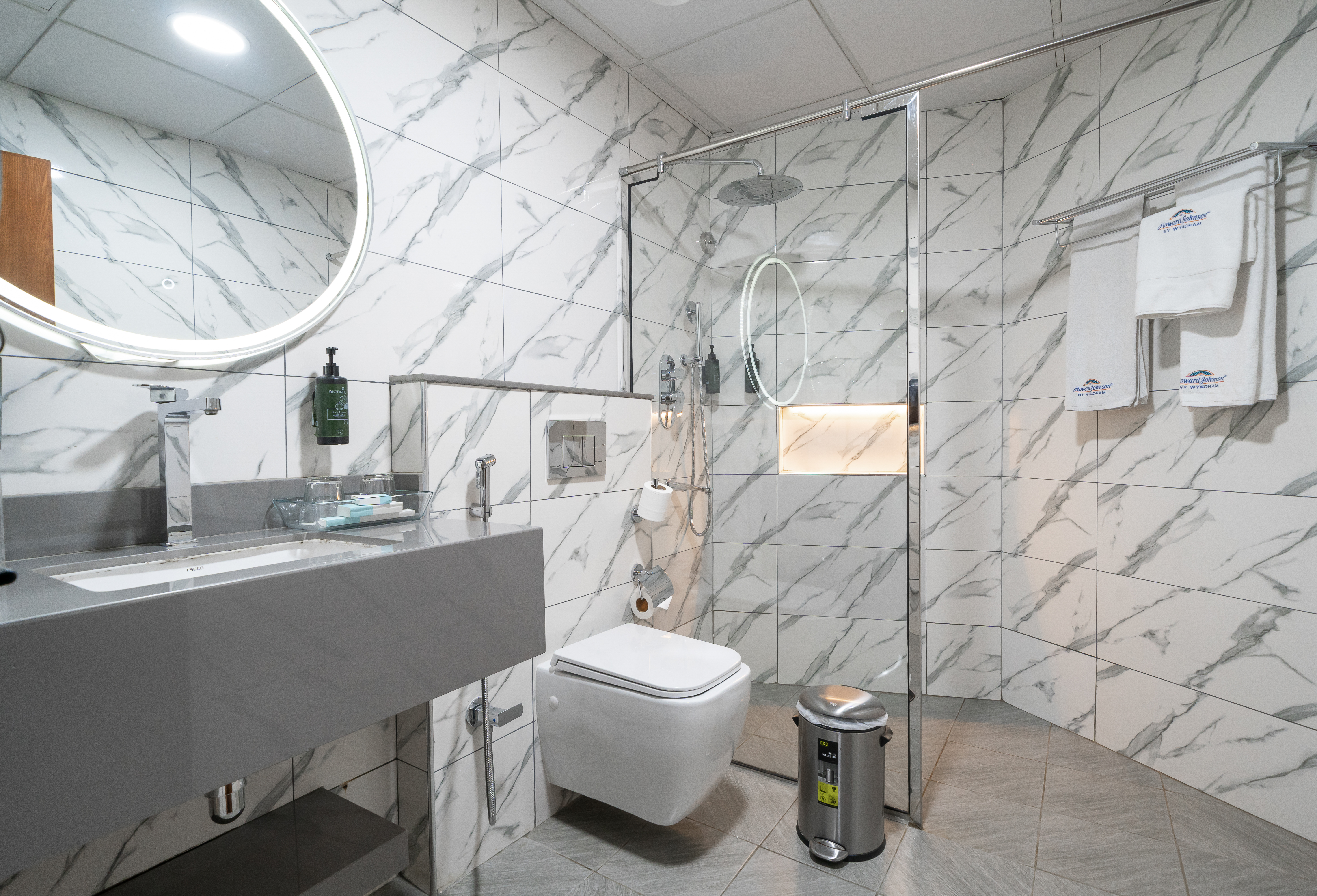 Double or Twin Standard