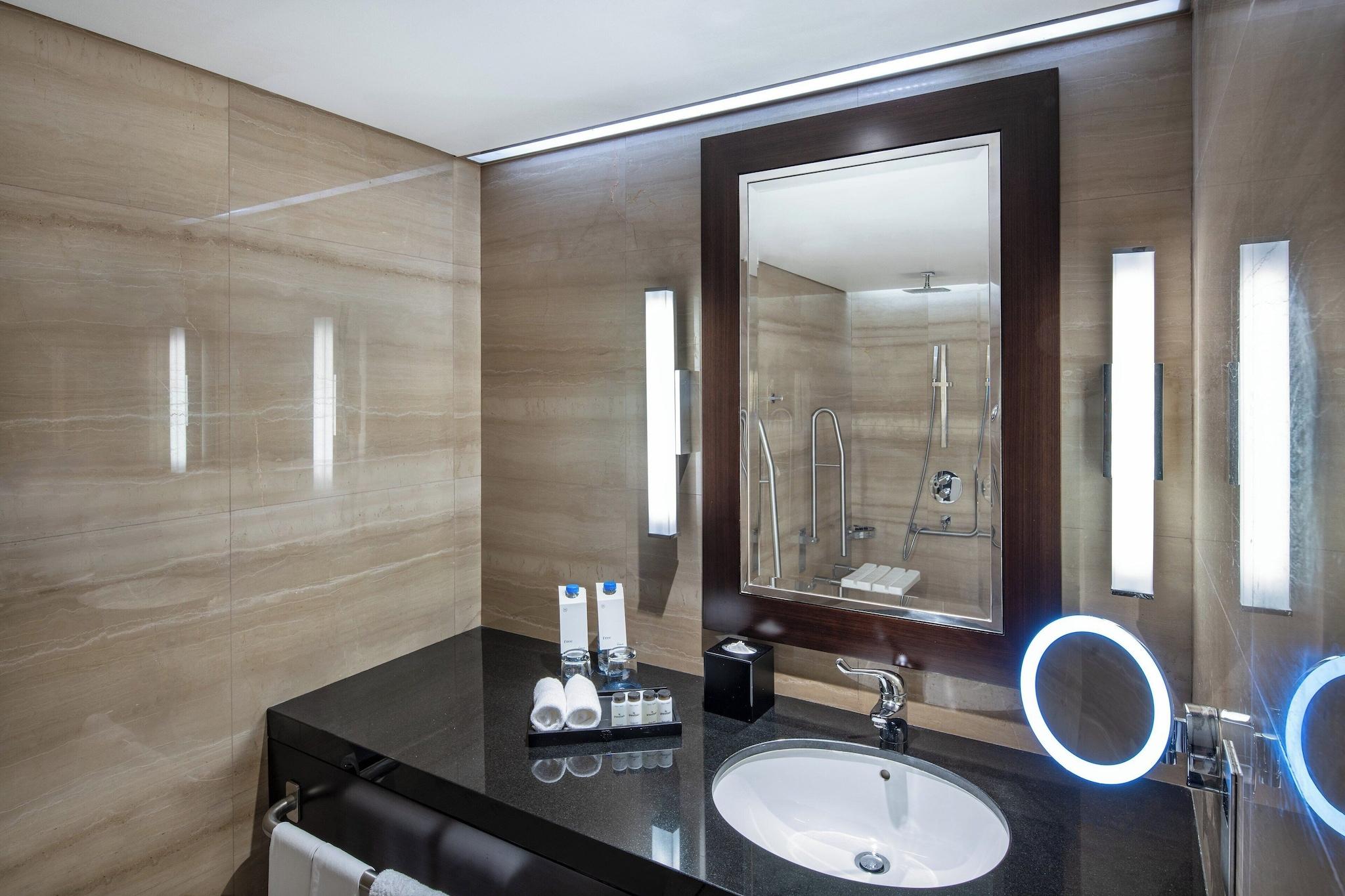 Double Deluxe with Views