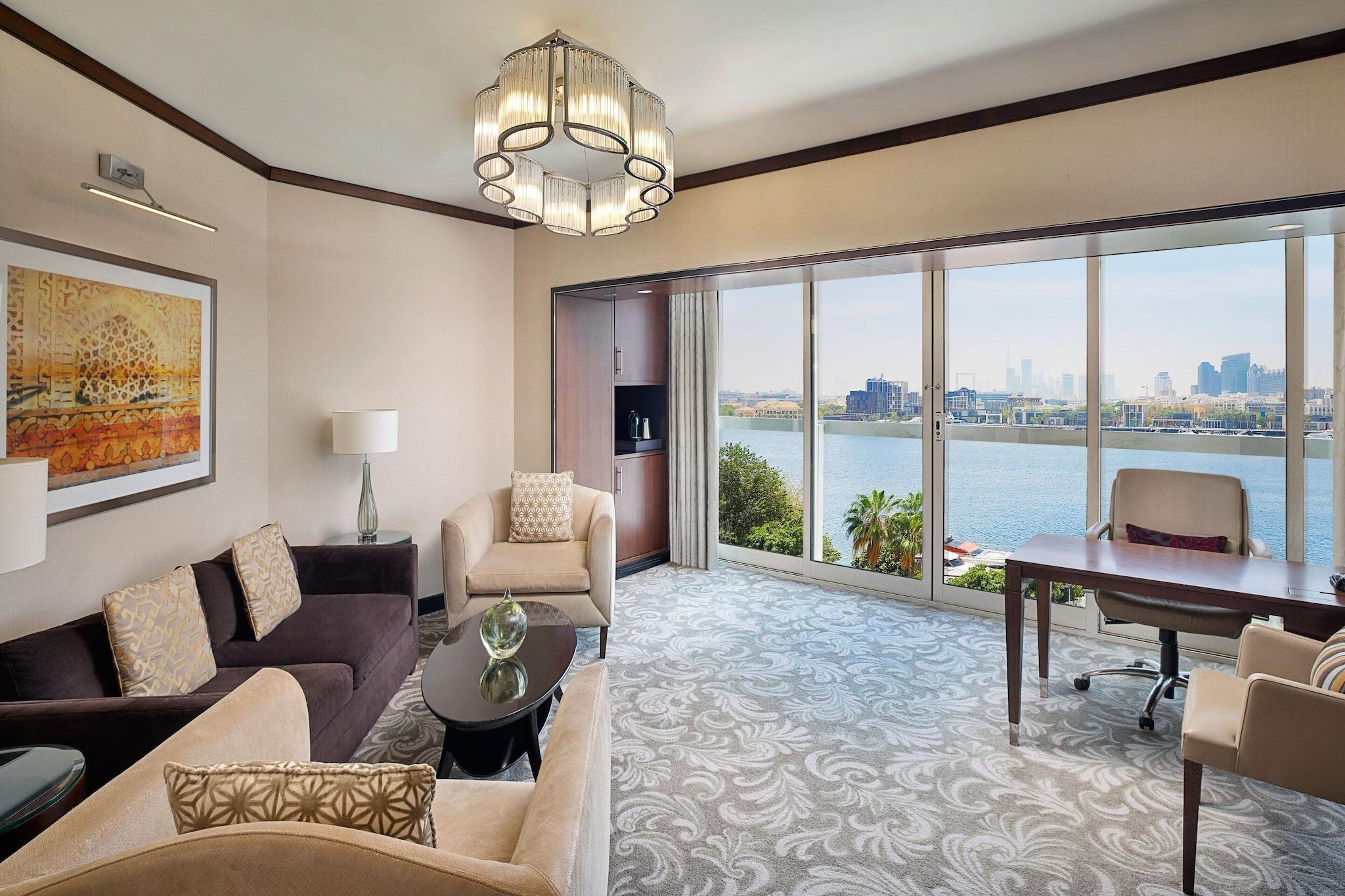 Suite Executive King Bed