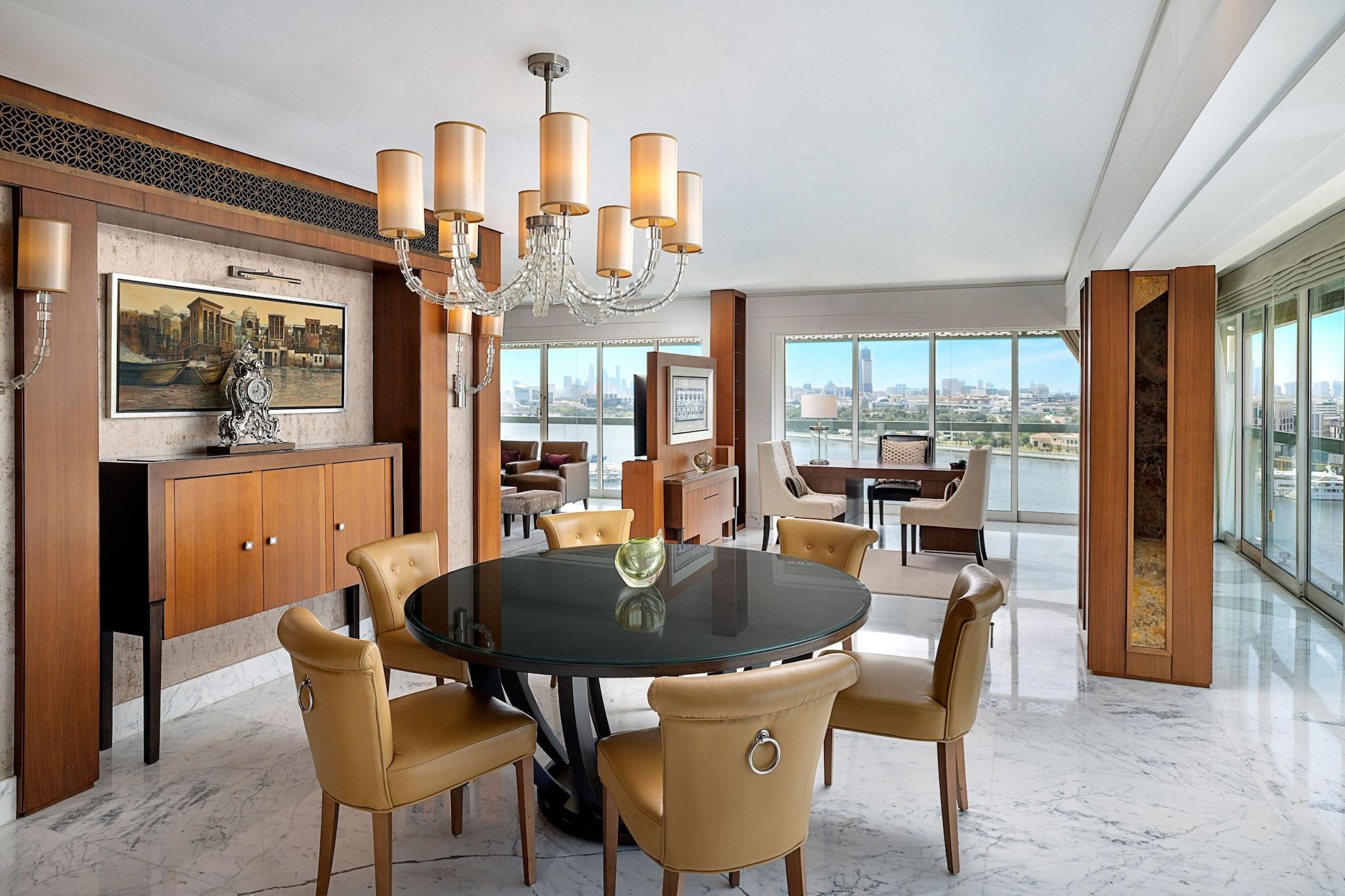 Suite Presidential with Views