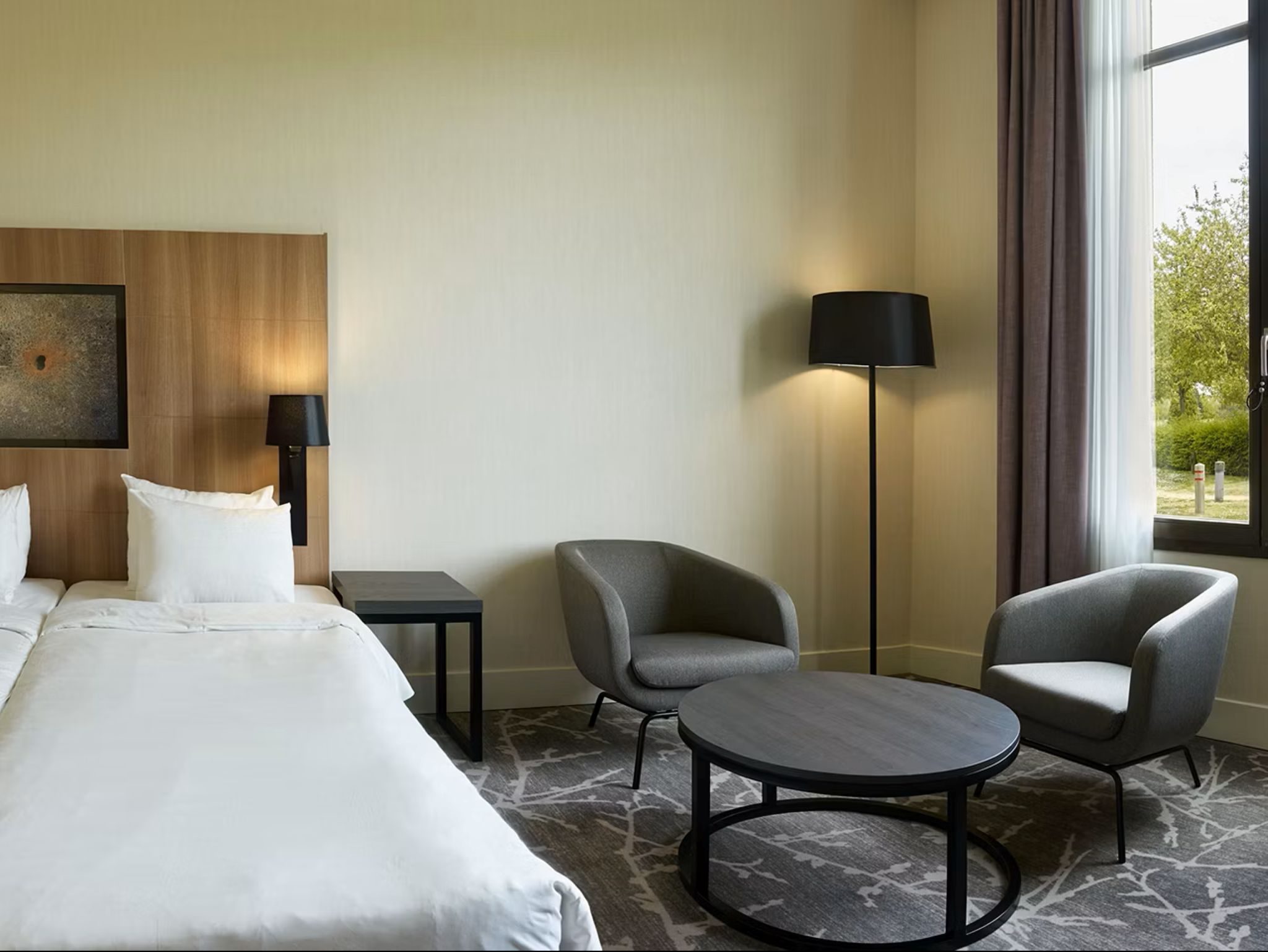 Double Accessible-queen Size Bed