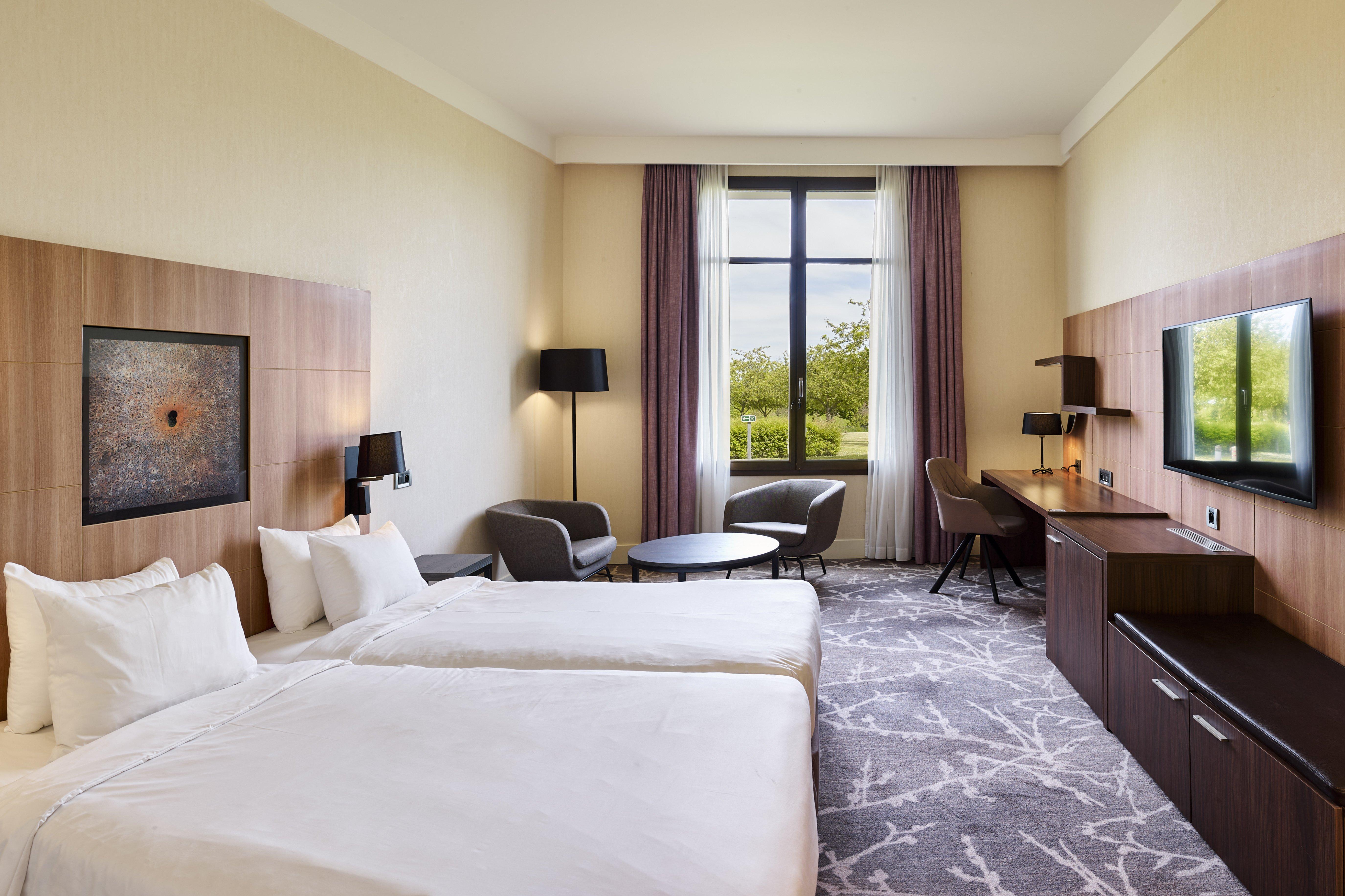 Twin Premium with Views