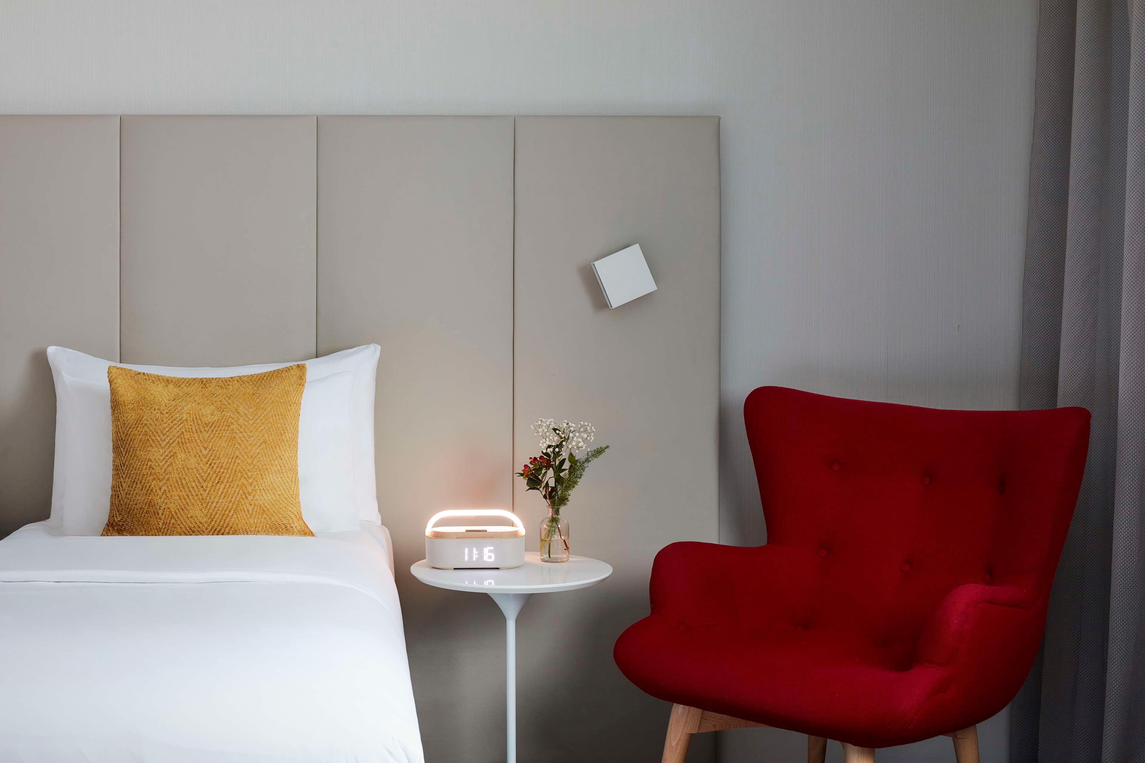 Family Room Capacity 1