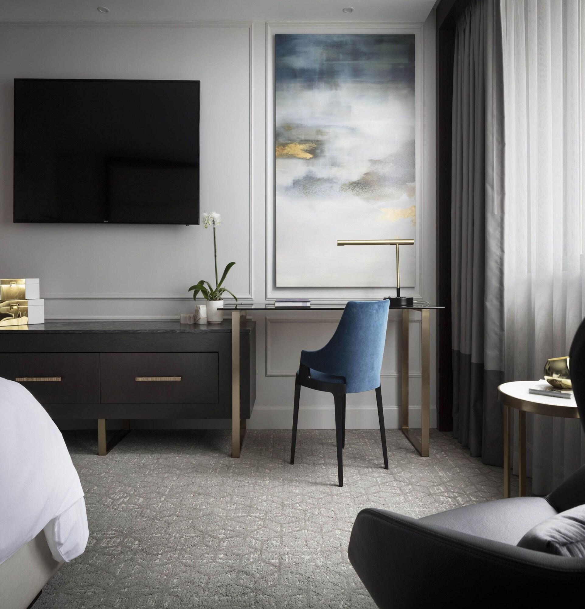 Double King Size Bed