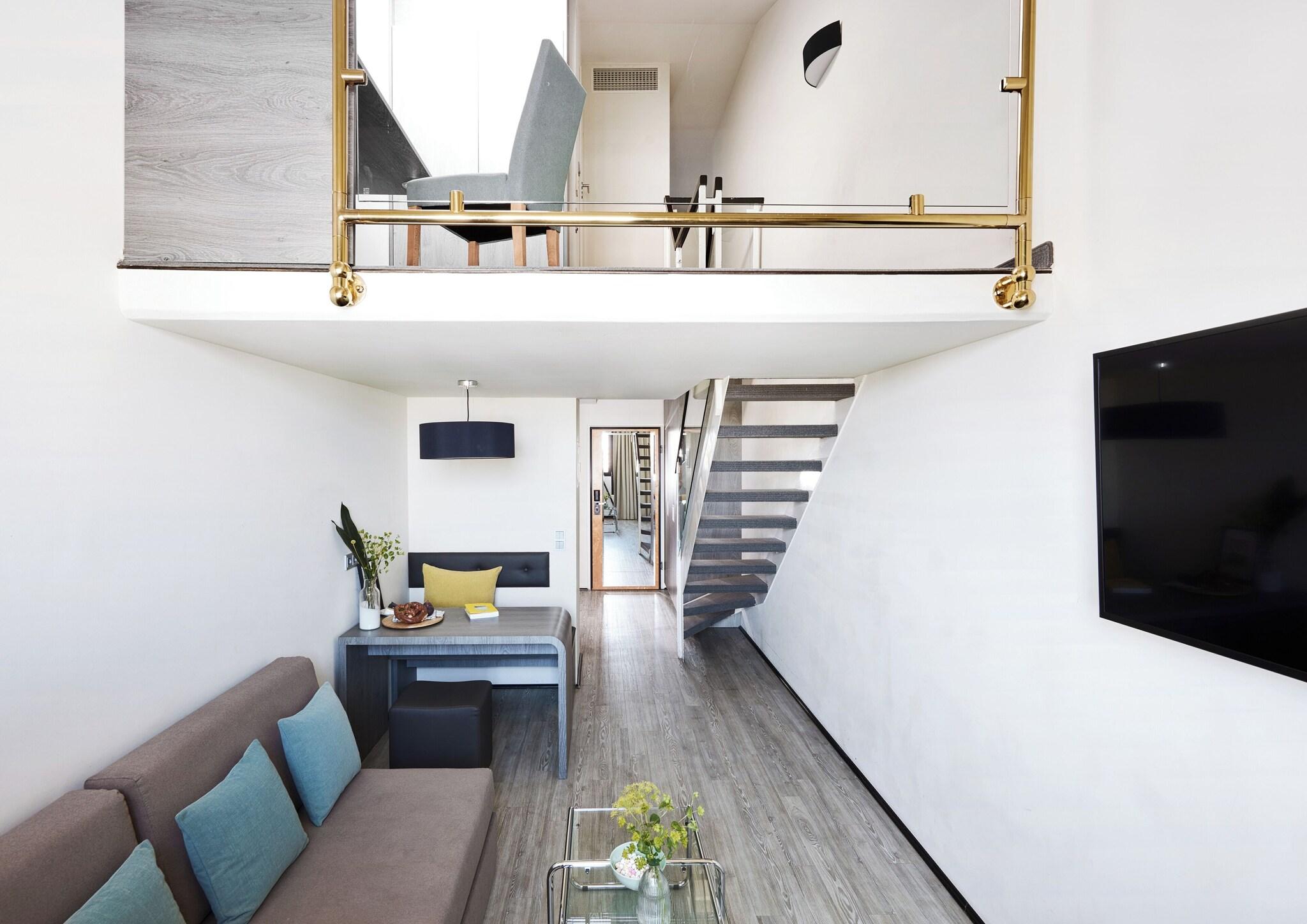 Apartment Superior Queen Bed